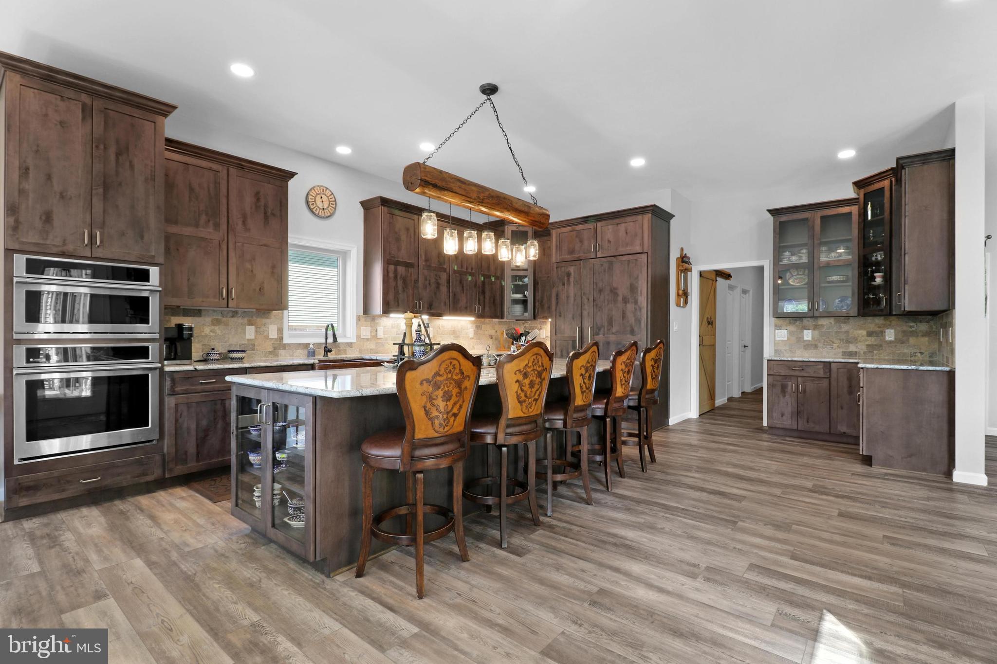 EAGLE ROCK RESORT - Residential