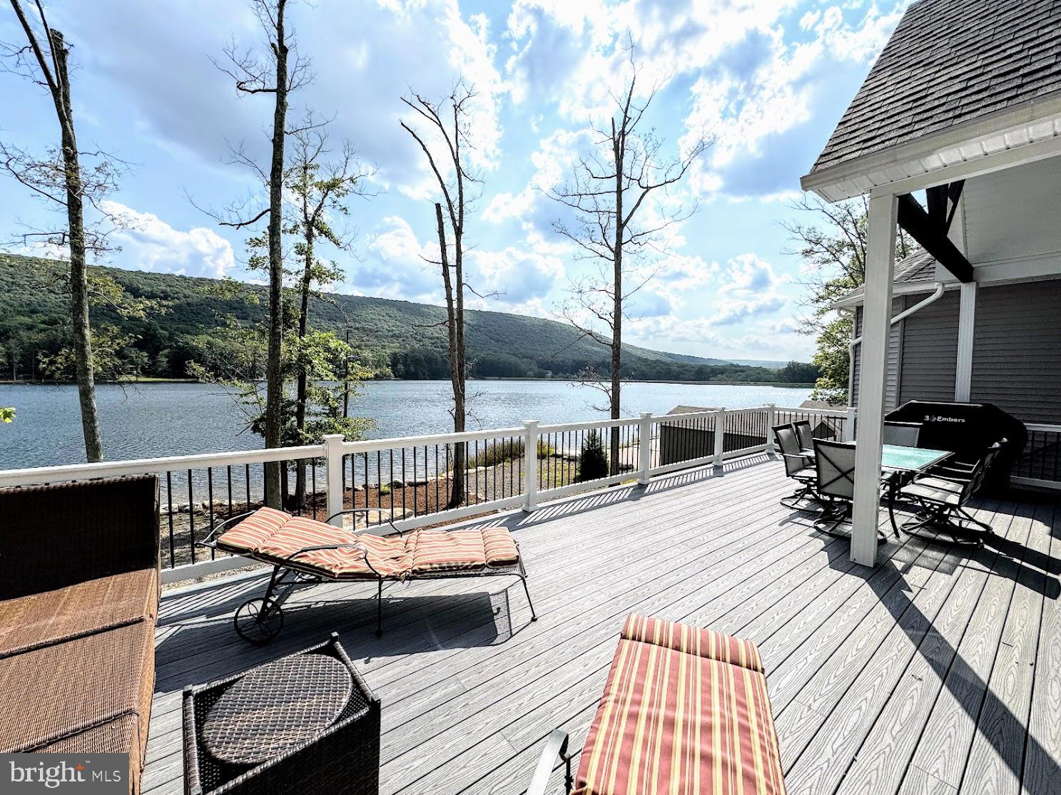 EAGLE ROCK RESORT - Residential