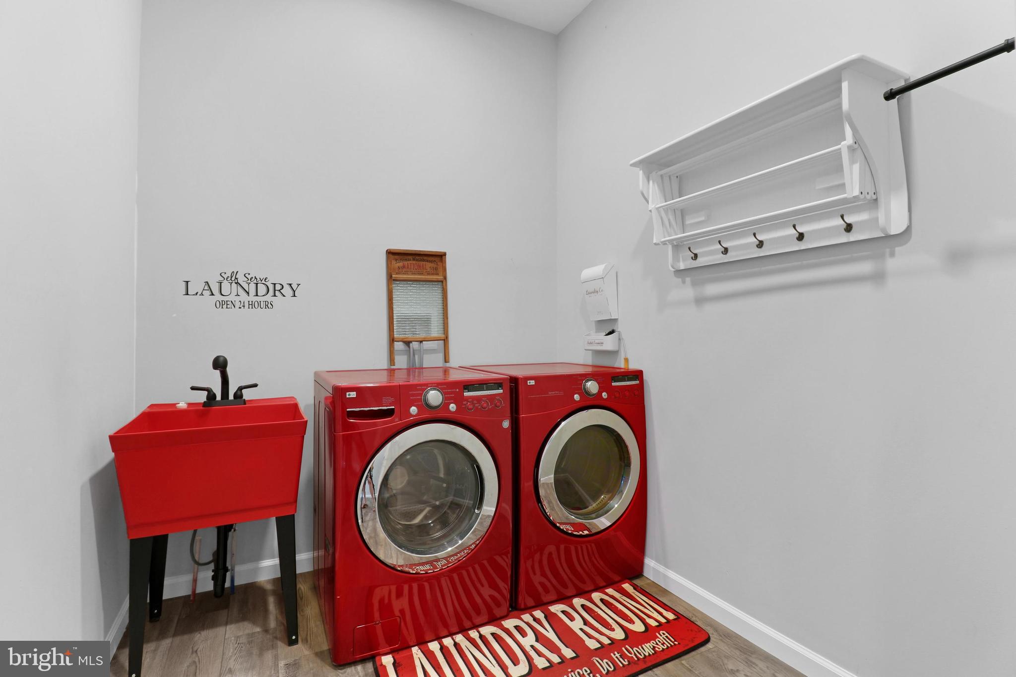 EAGLE ROCK RESORT - Residential