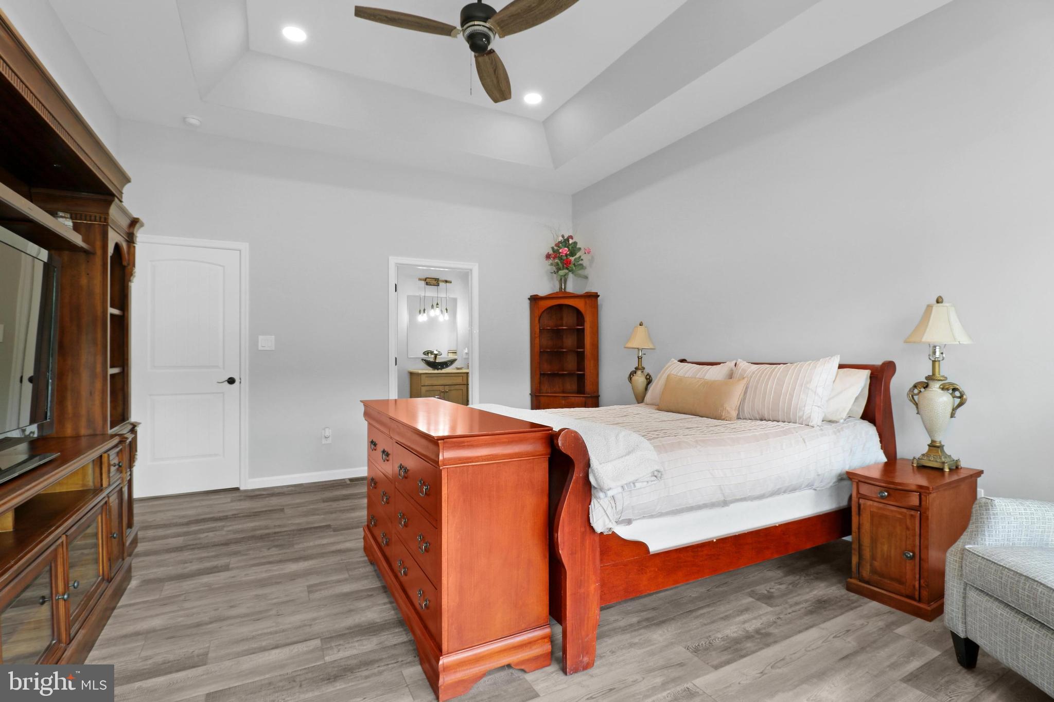 EAGLE ROCK RESORT - Residential