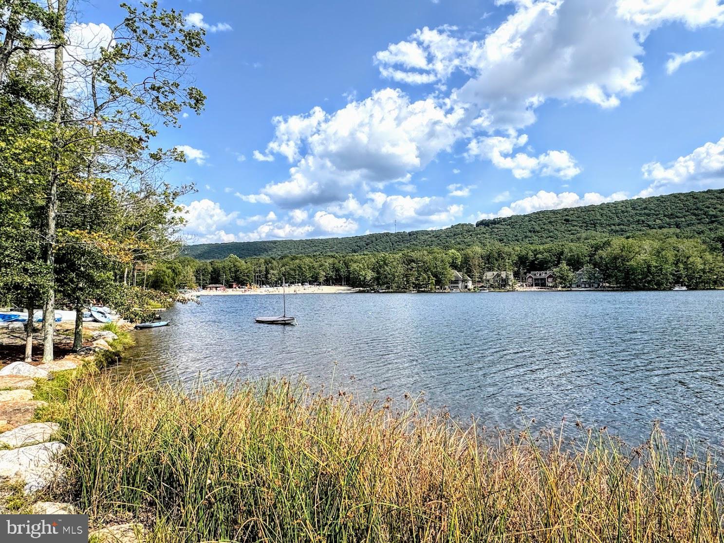EAGLE ROCK RESORT - Residential