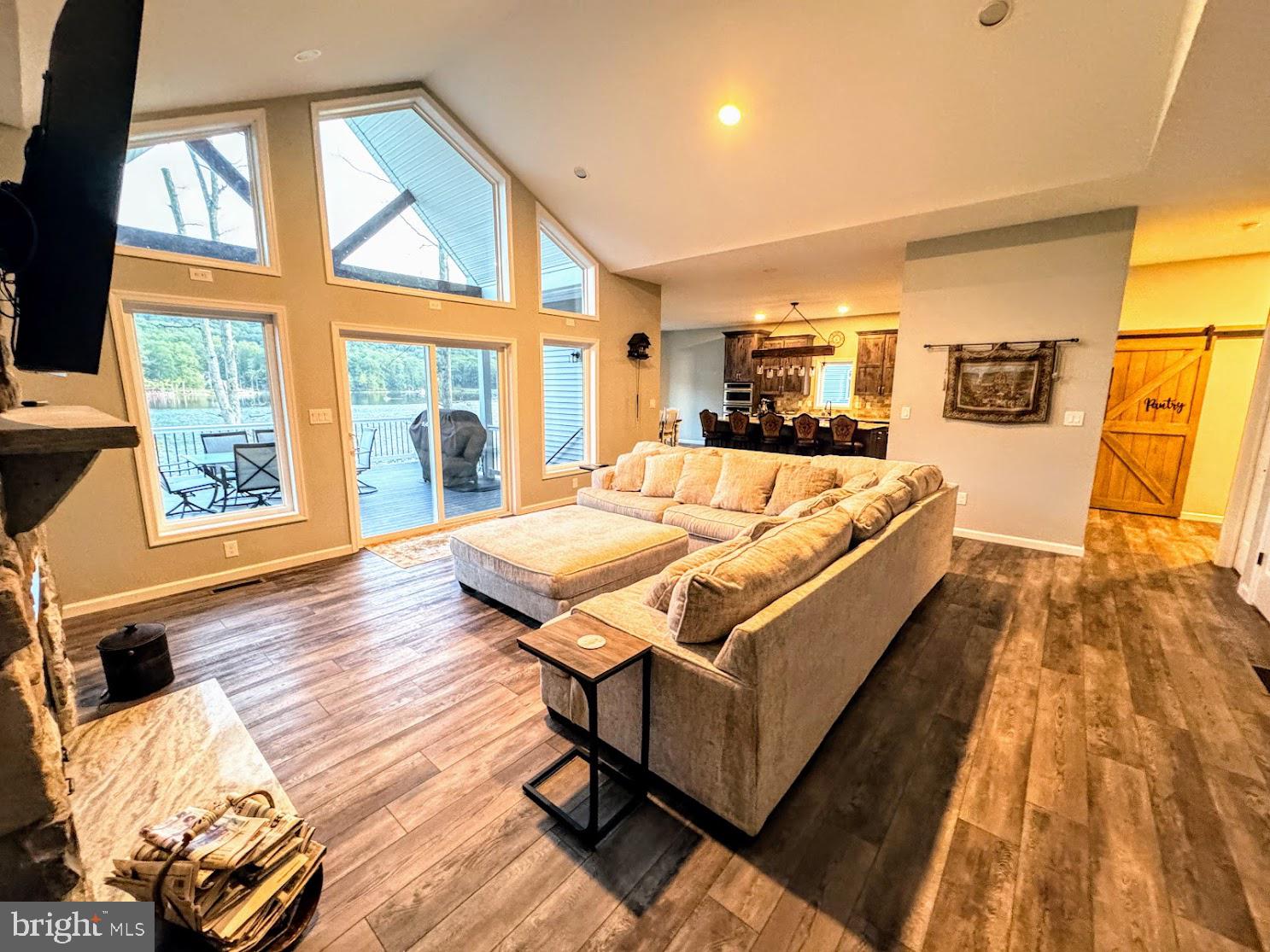 EAGLE ROCK RESORT - Residential