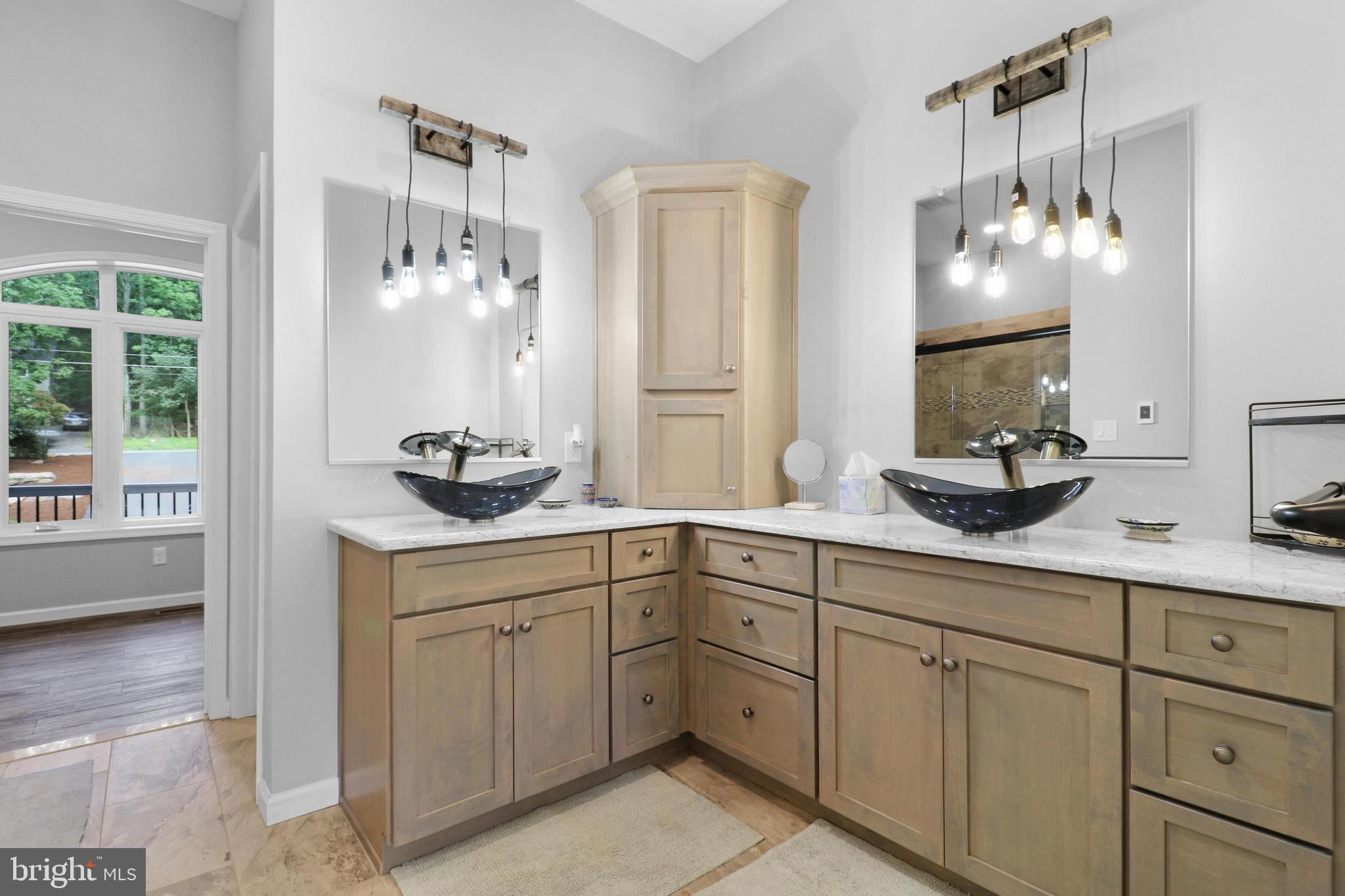 EAGLE ROCK RESORT - Residential