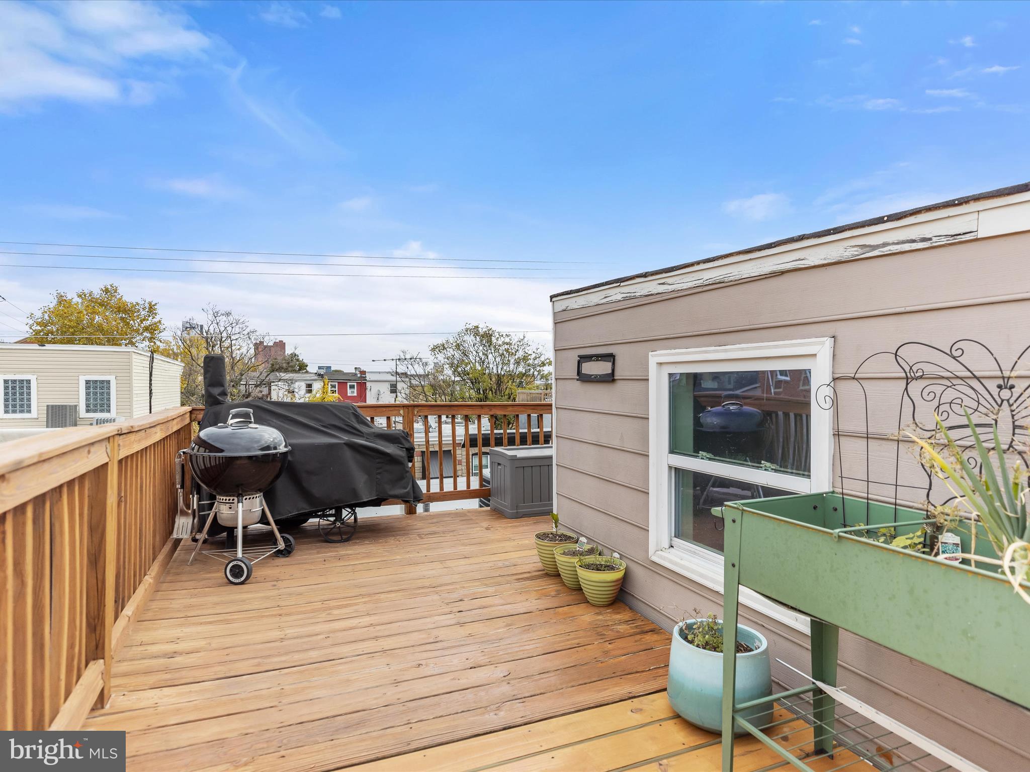 WASHINGTON VILLAGE - Residential