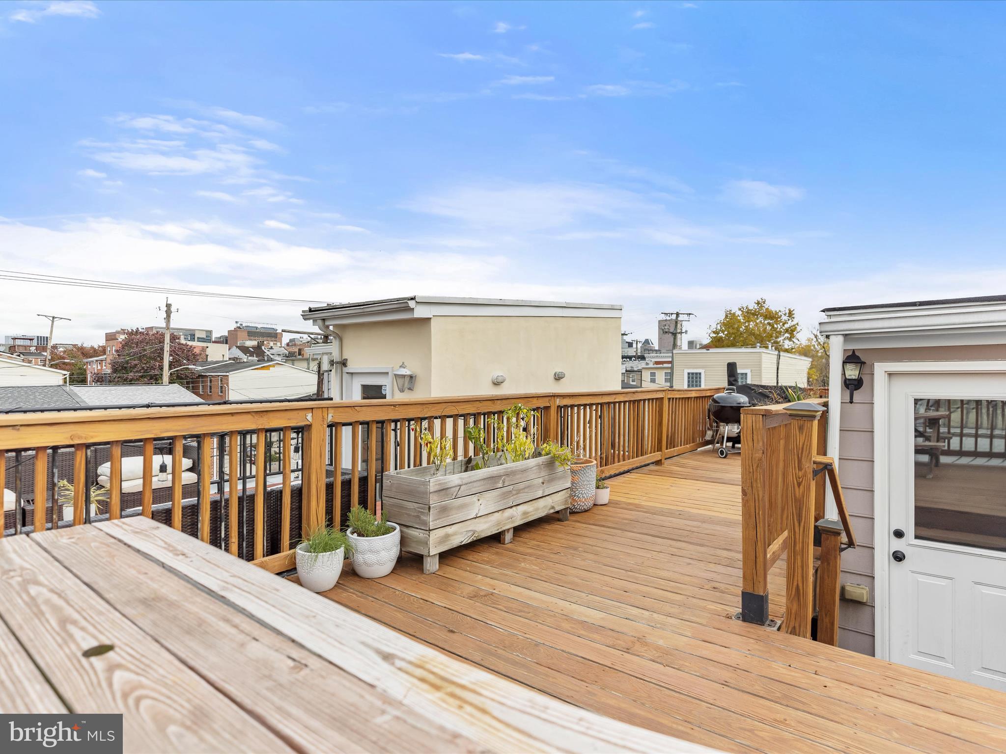 WASHINGTON VILLAGE - Residential