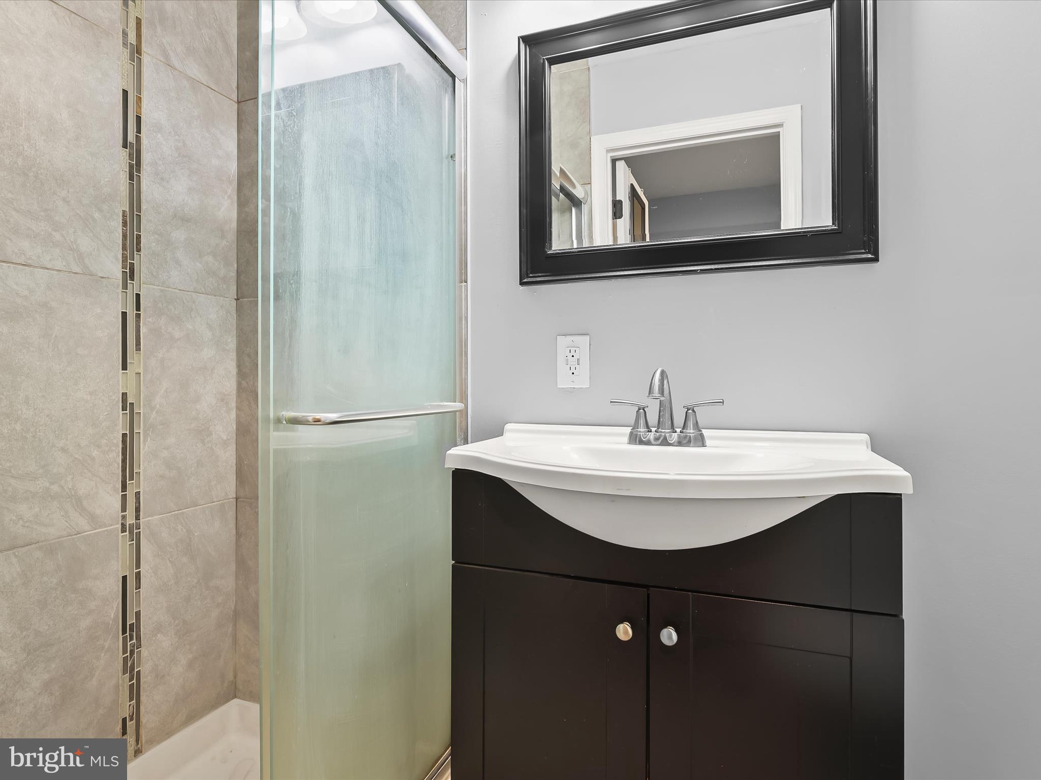 WASHINGTON VILLAGE - Residential