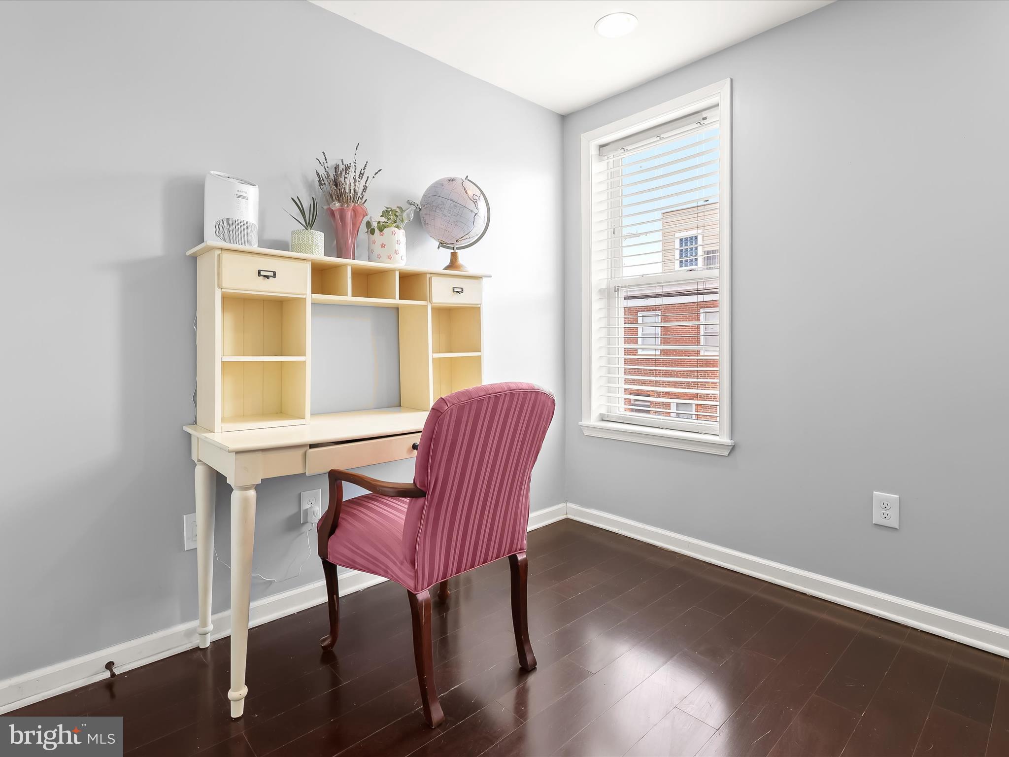 WASHINGTON VILLAGE - Residential