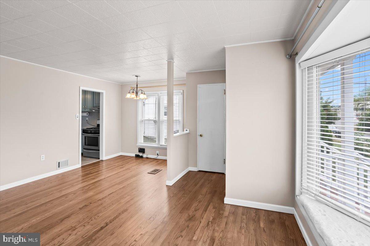 1156 KINGSLEY ROAD