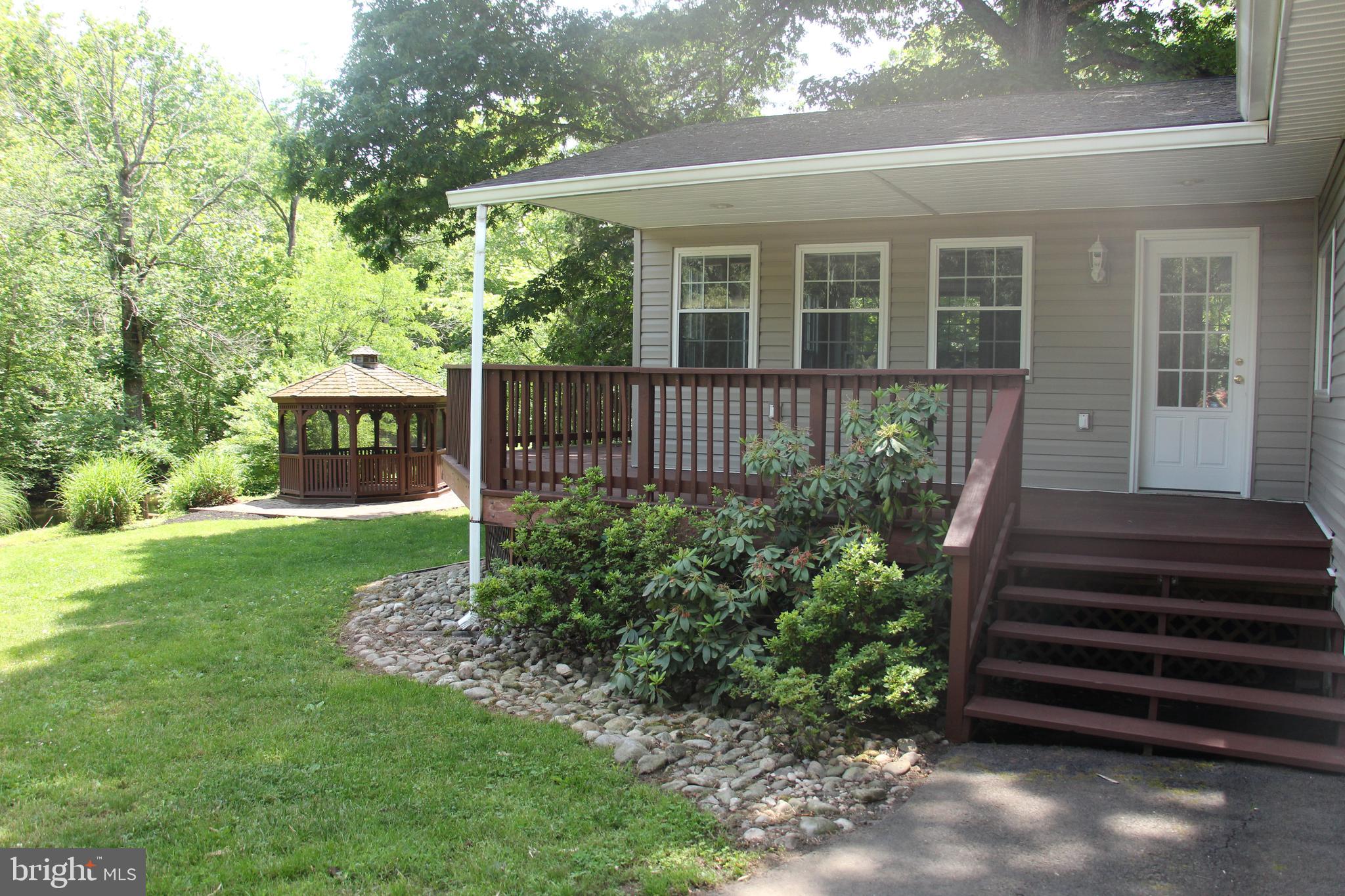 YORKSHIRE ACRES - Residential