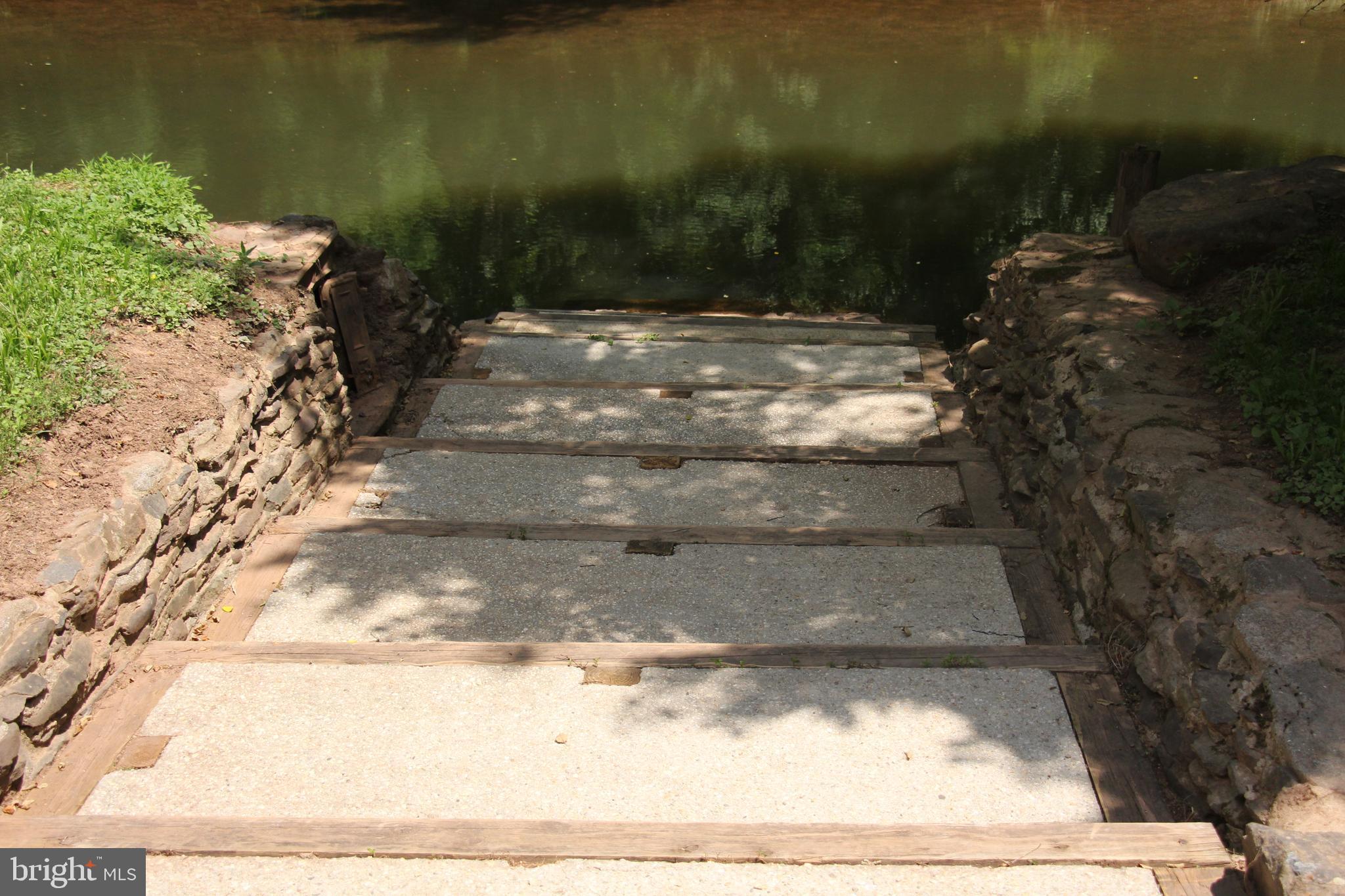 YORKSHIRE ACRES - Residential