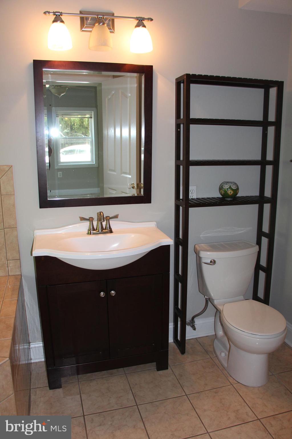 YORKSHIRE ACRES - Residential