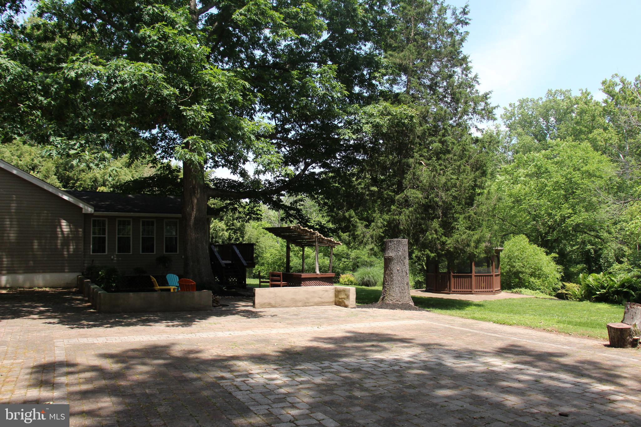 YORKSHIRE ACRES - Residential