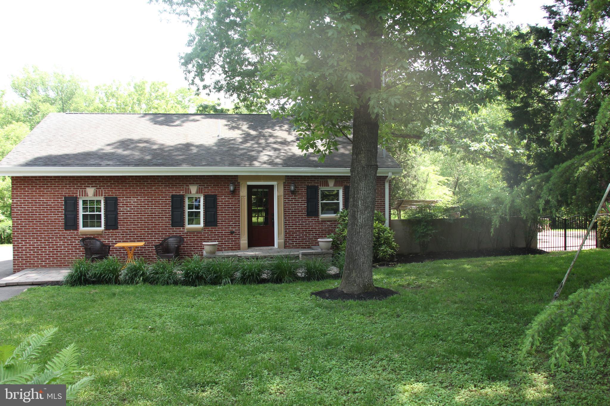 YORKSHIRE ACRES - Residential