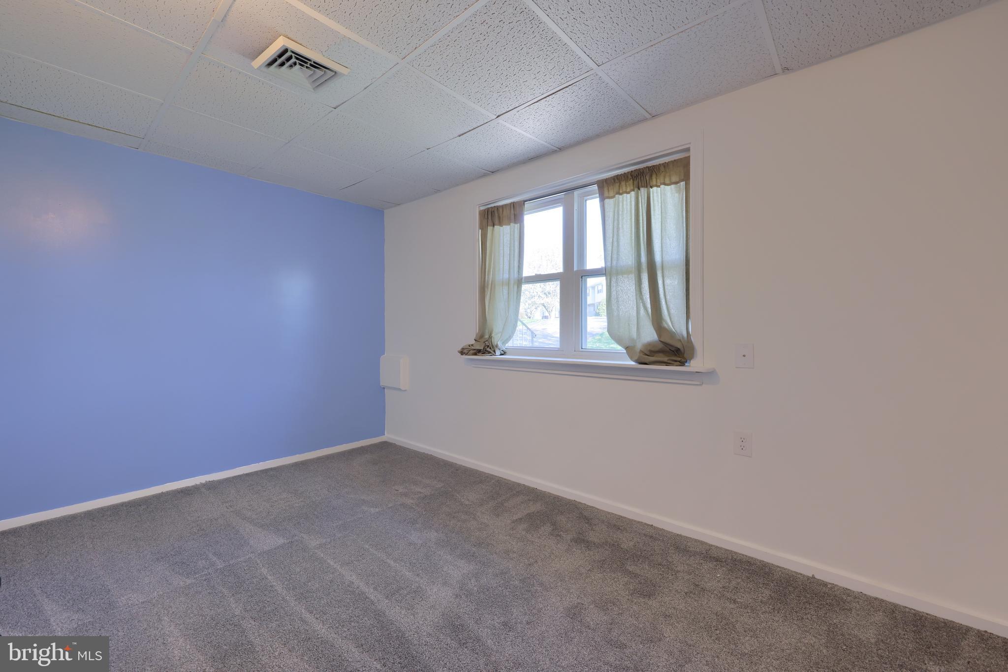 WINDSOR TWP - Residential