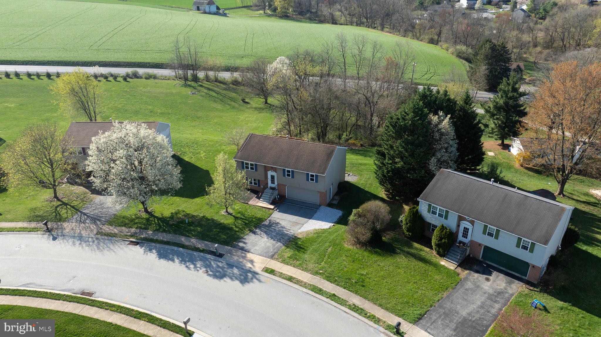 WINDSOR TWP - Residential