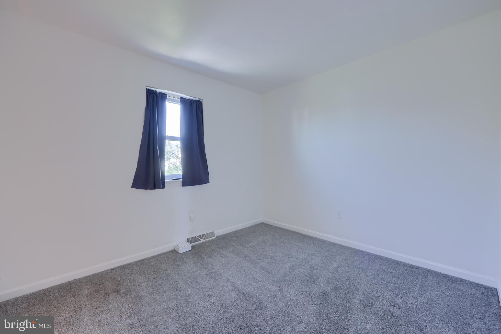 WINDSOR TWP - Residential