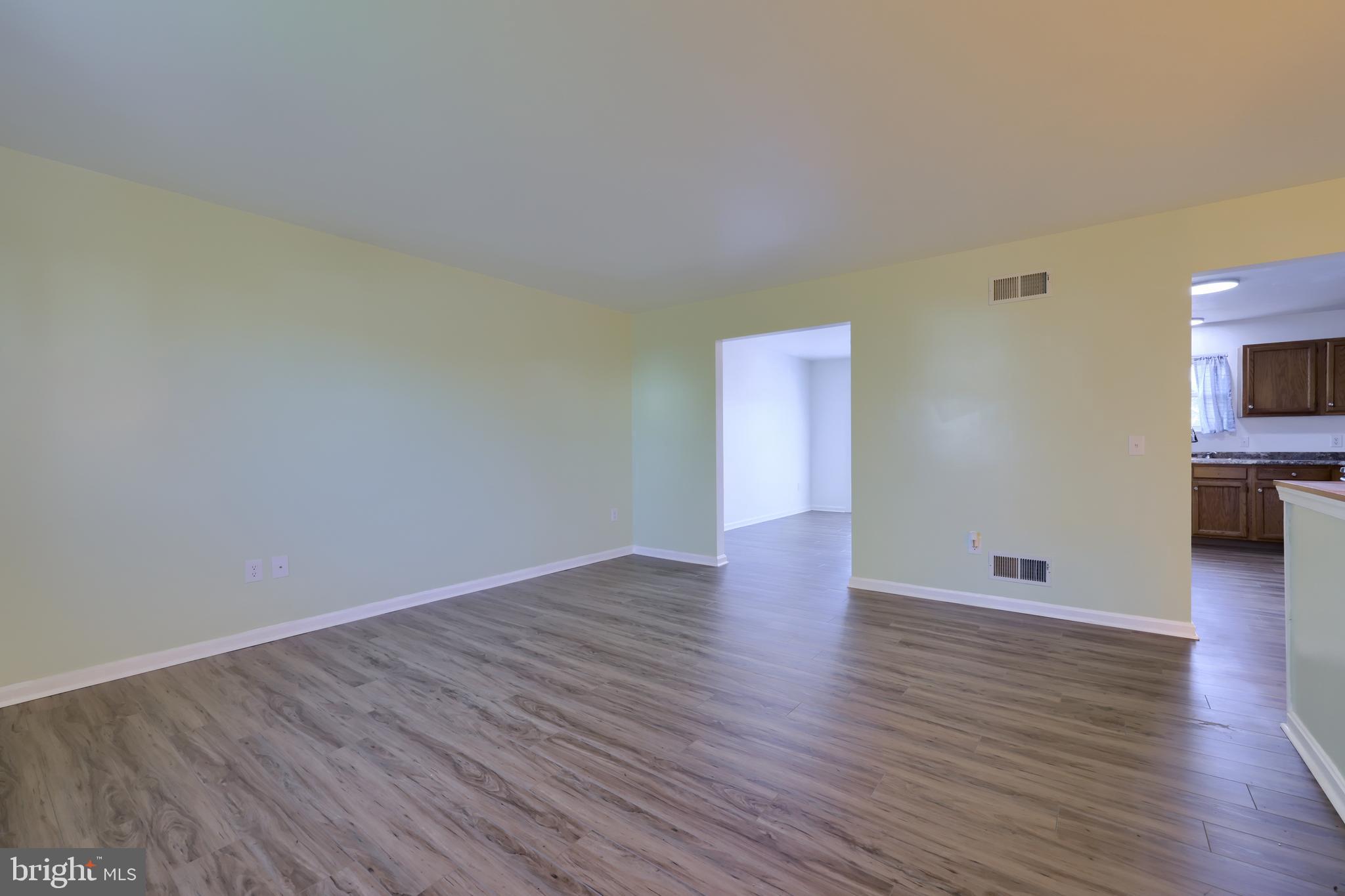 WINDSOR TWP - Residential