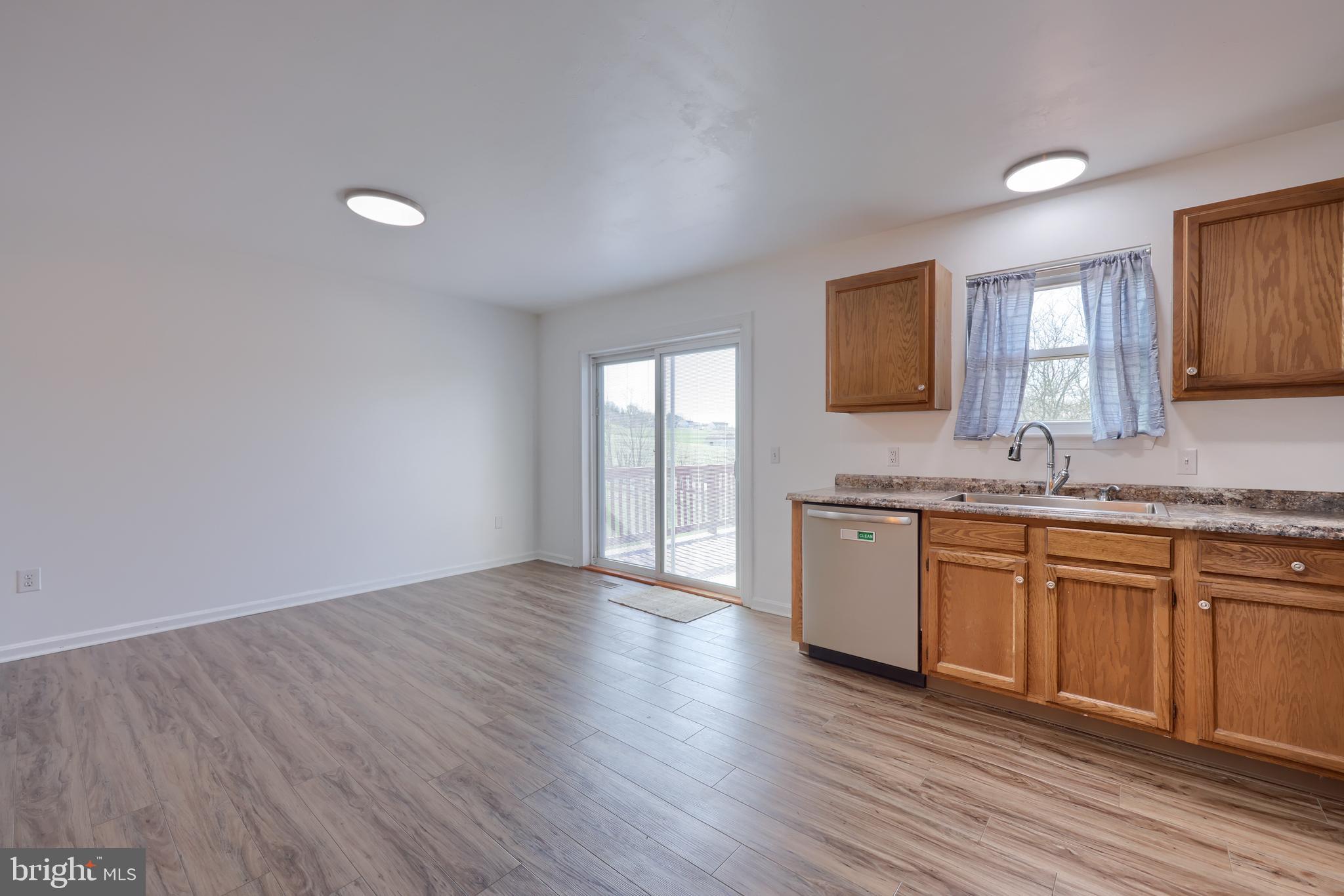 WINDSOR TWP - Residential