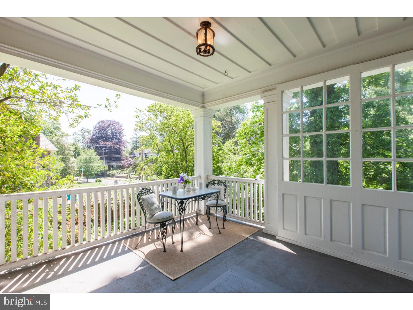 CHESTNUT HILL - Residential