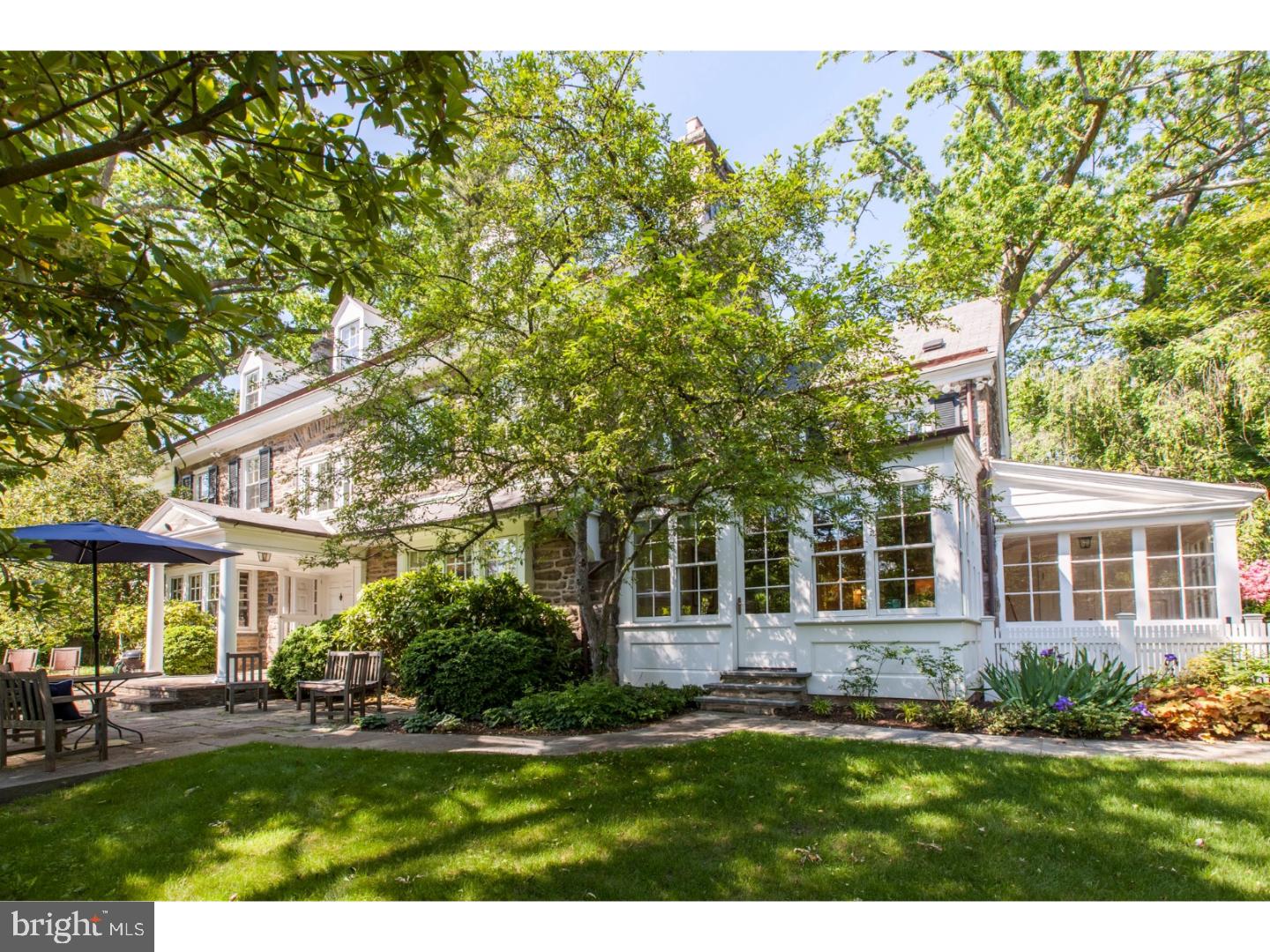 CHESTNUT HILL - Residential