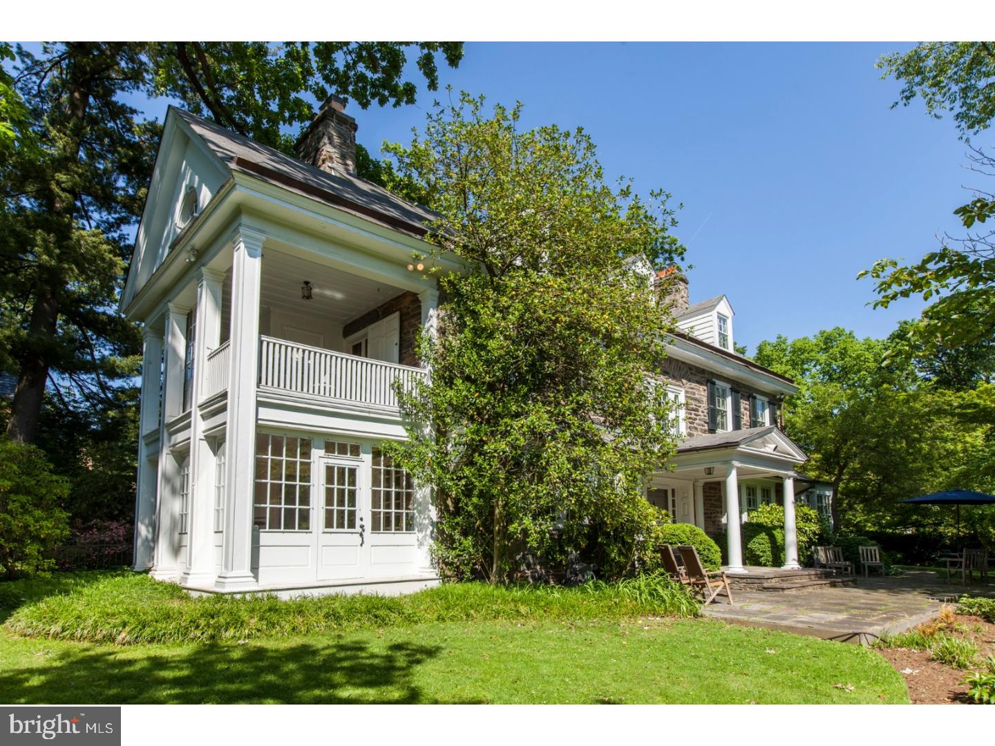 CHESTNUT HILL - Residential