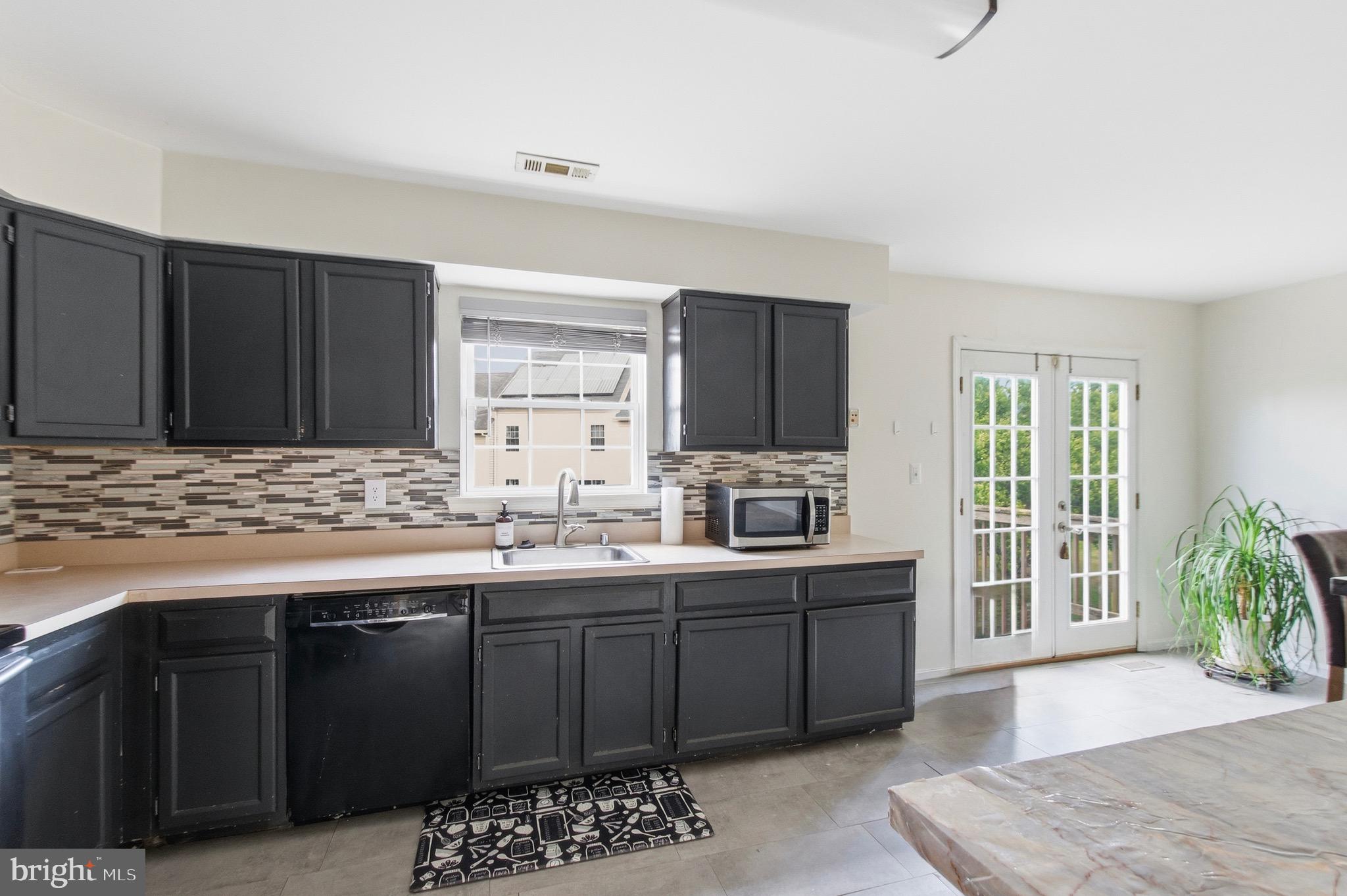 CLINTON DALE TOWNHOUSES - Residential