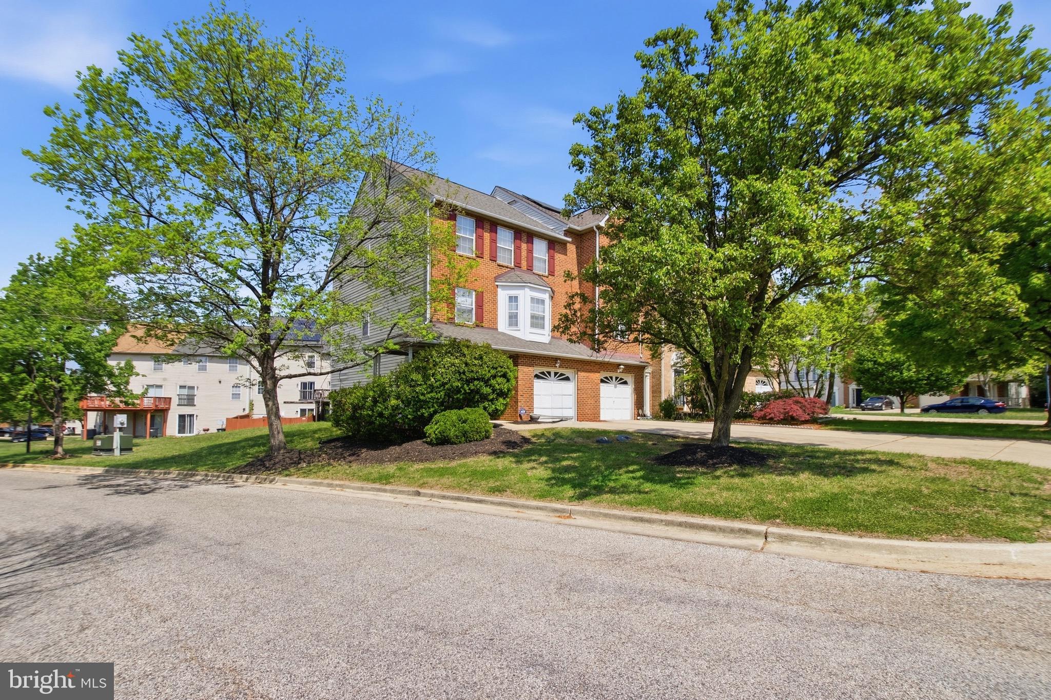 CLINTON DALE TOWNHOUSES - Residential