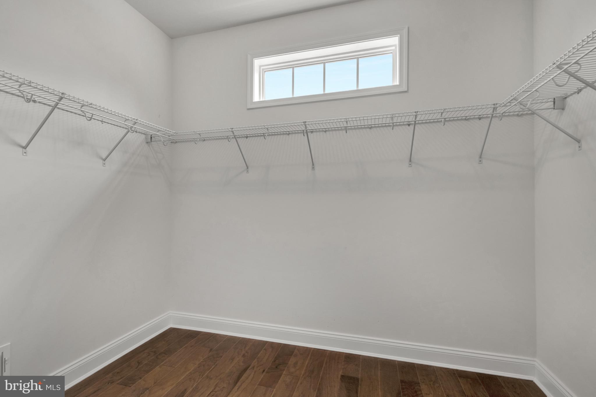 TIDEWATER LANDING - Residential