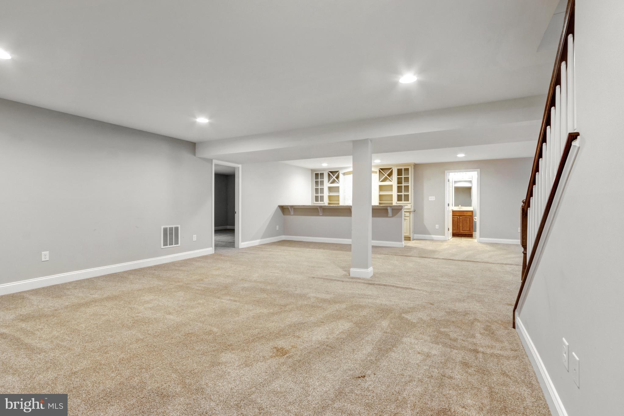 TIDEWATER LANDING - Residential