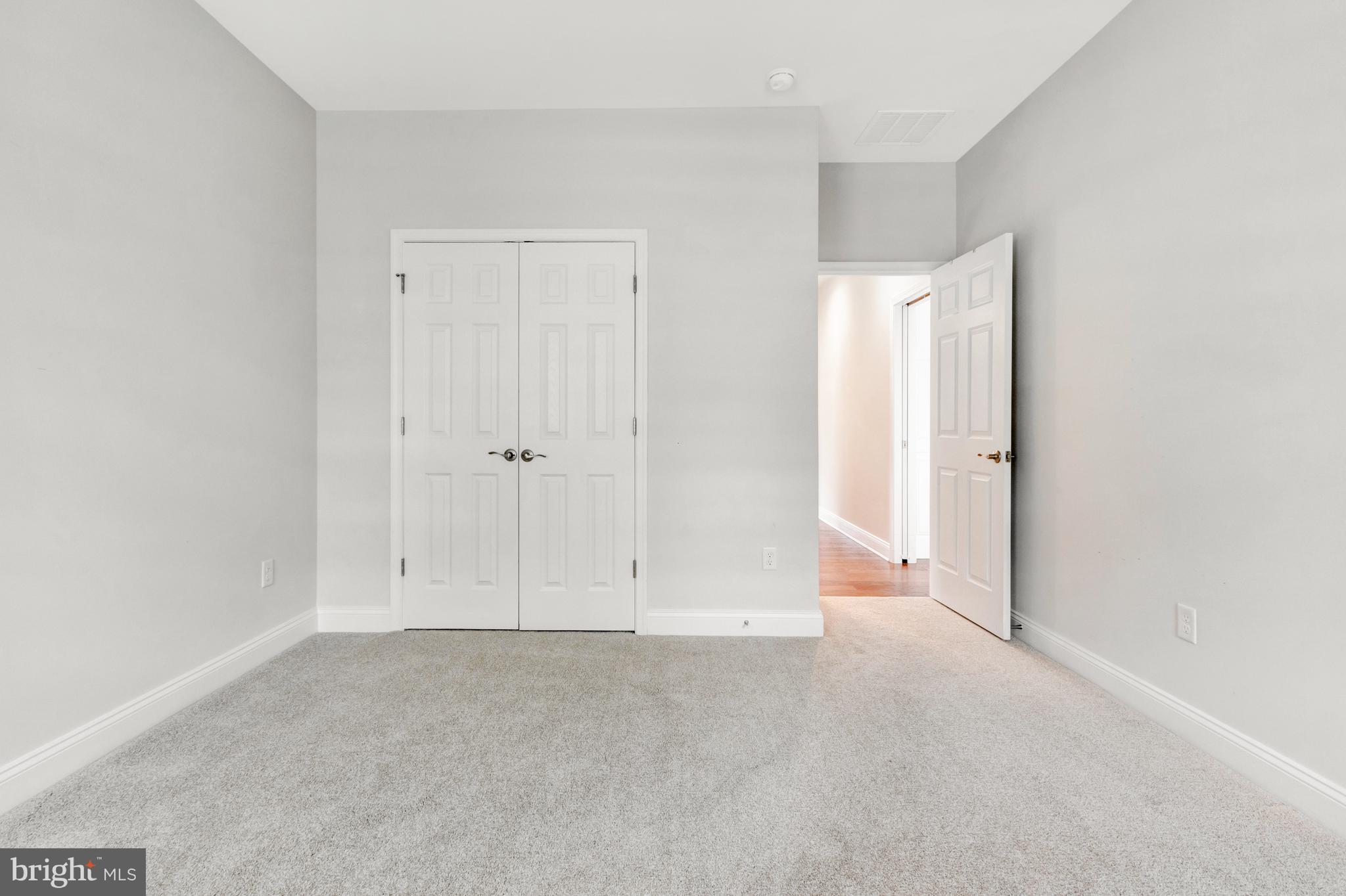 TIDEWATER LANDING - Residential