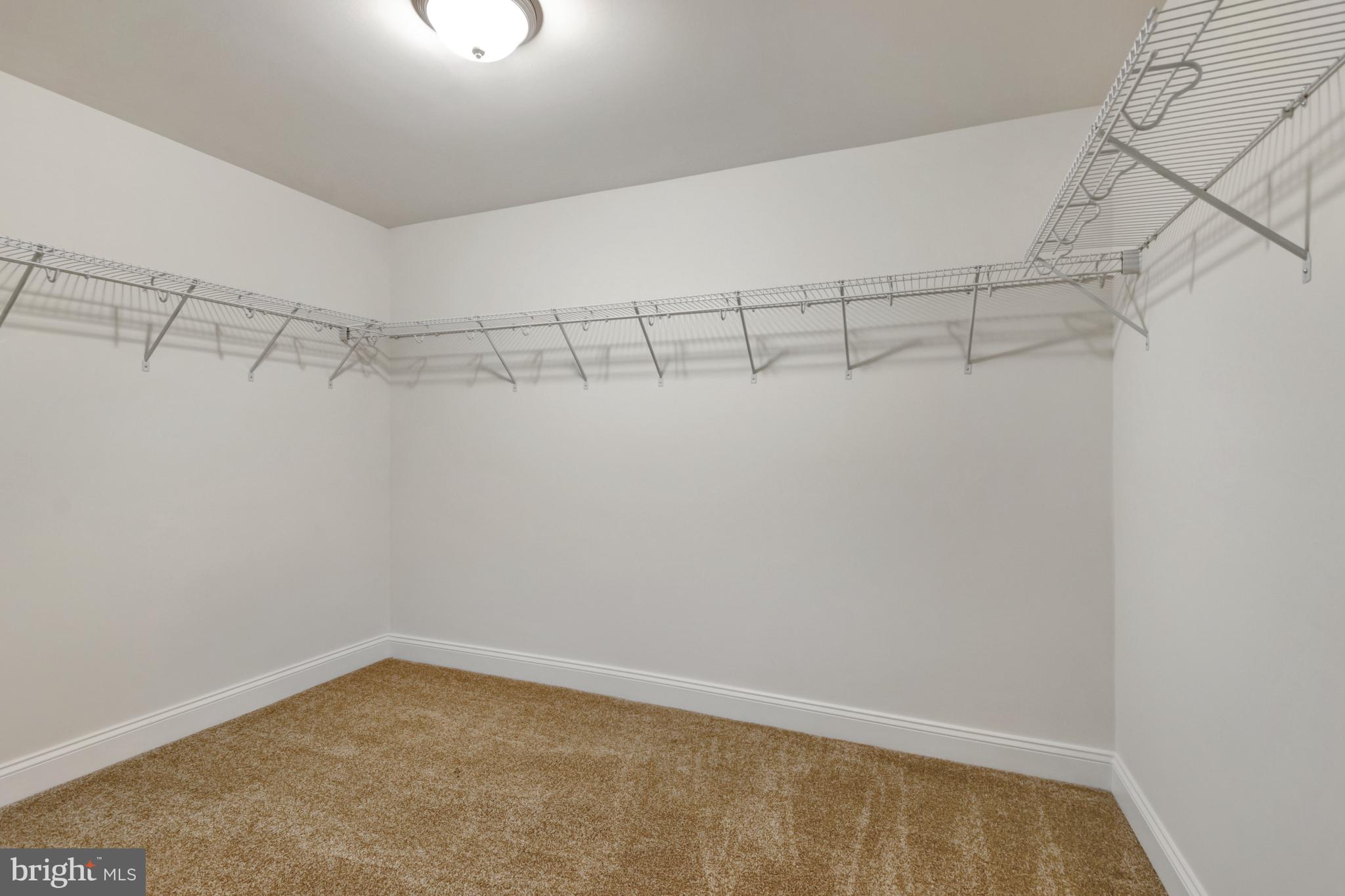 TIDEWATER LANDING - Residential