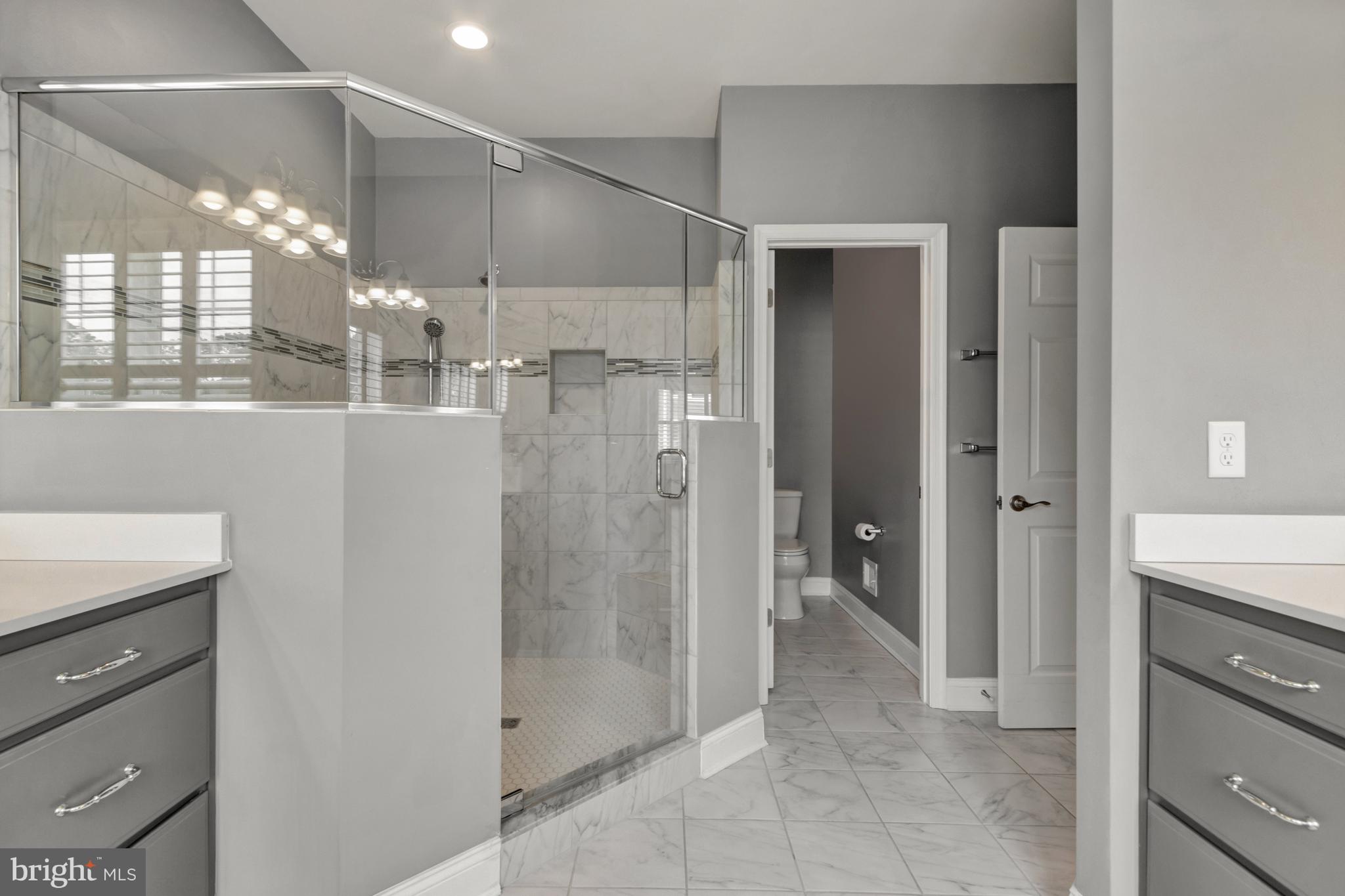 TIDEWATER LANDING - Residential