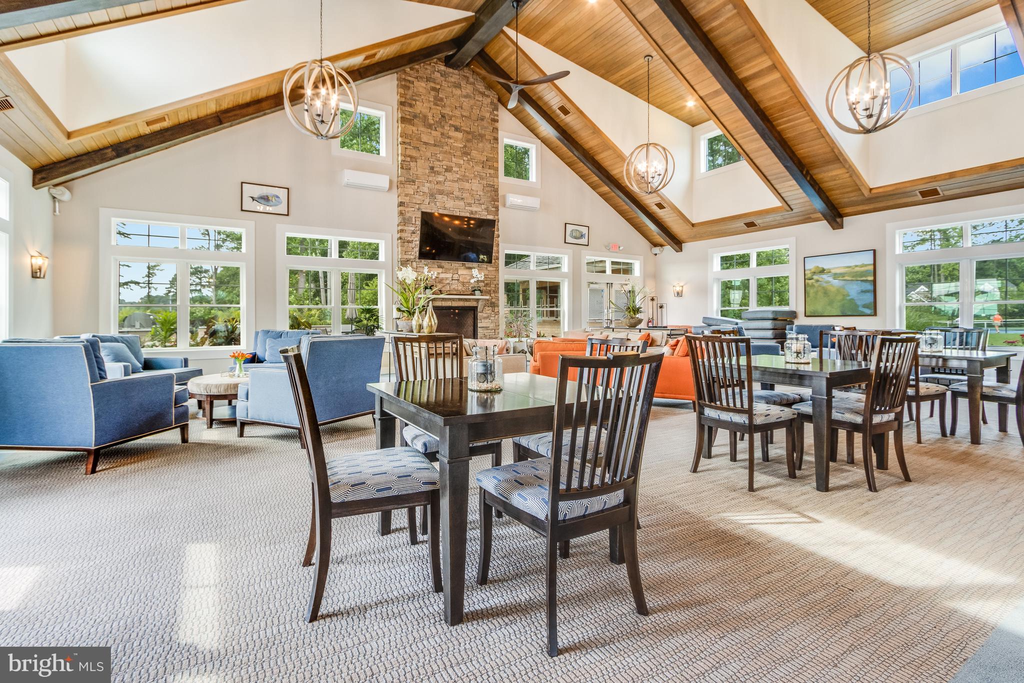 TIDEWATER LANDING - Residential