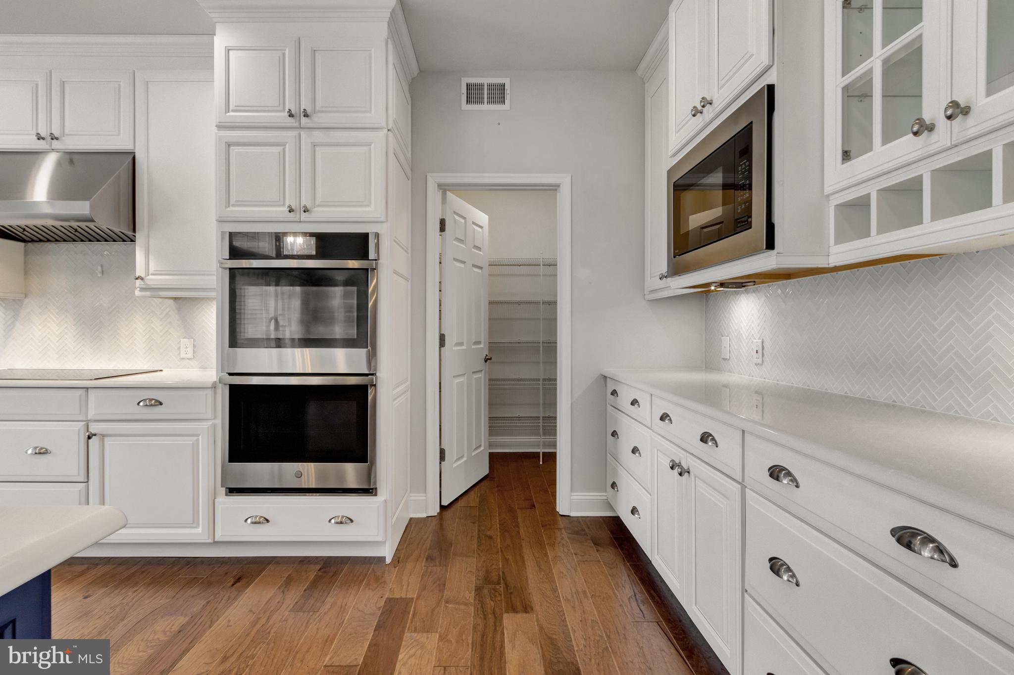 TIDEWATER LANDING - Residential