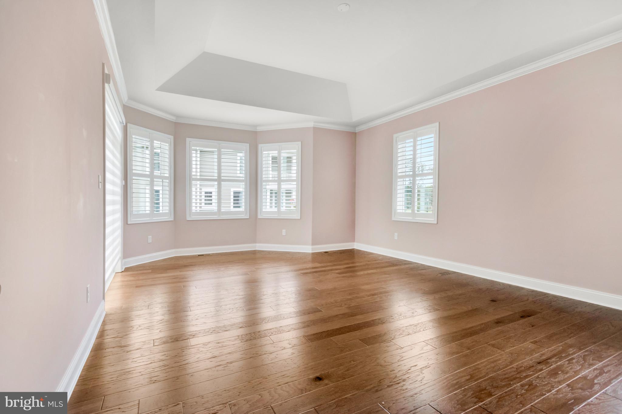 TIDEWATER LANDING - Residential