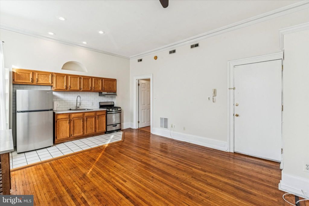 Photo of 2019 Spring Garden Street #2F, PHILADELPHIA, PA 19130 (MLS # PAPH2575588)