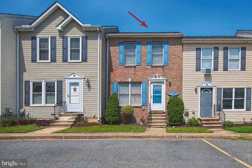 Affordable and move in ready! With fresh paint and new LVP flooring you are ready to move right in and start enjoying the freedom of home ownership. The roof & HVAC are all  three  years young .Tiled kitchen has newer appliances while the finished basement is ready for your work day, play room or extra living space for all of your needs. The low maintenance  backyard is ready for your enjoyment with an enclosed deck for that morning coffee or evening cocktail.
Hop onto 213 South for a tranquil Chesapeake City retreat or take a left and hop onto route 40 for all your daily needs, all within minutes from your doorstep!