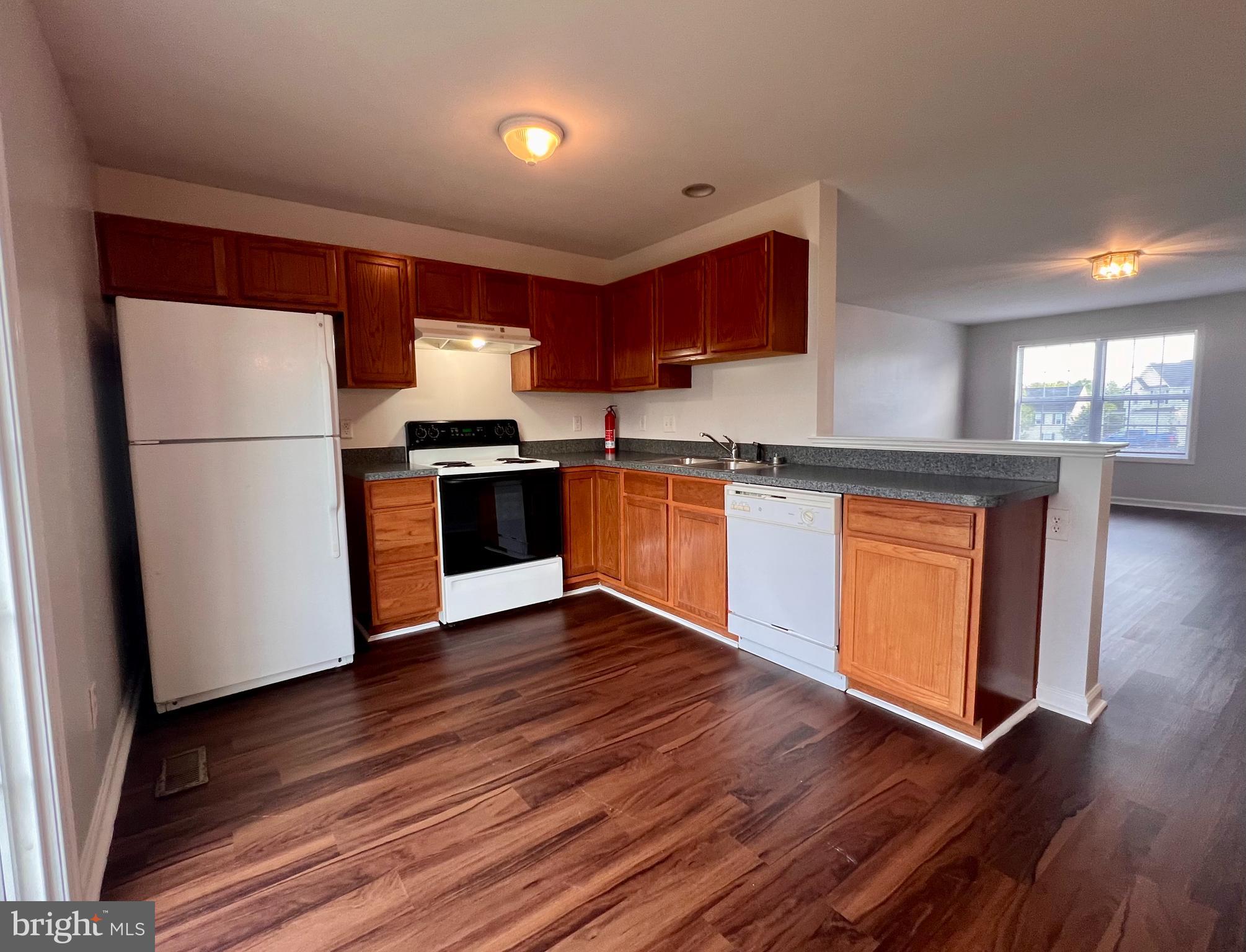 MILLS FARM - Residential