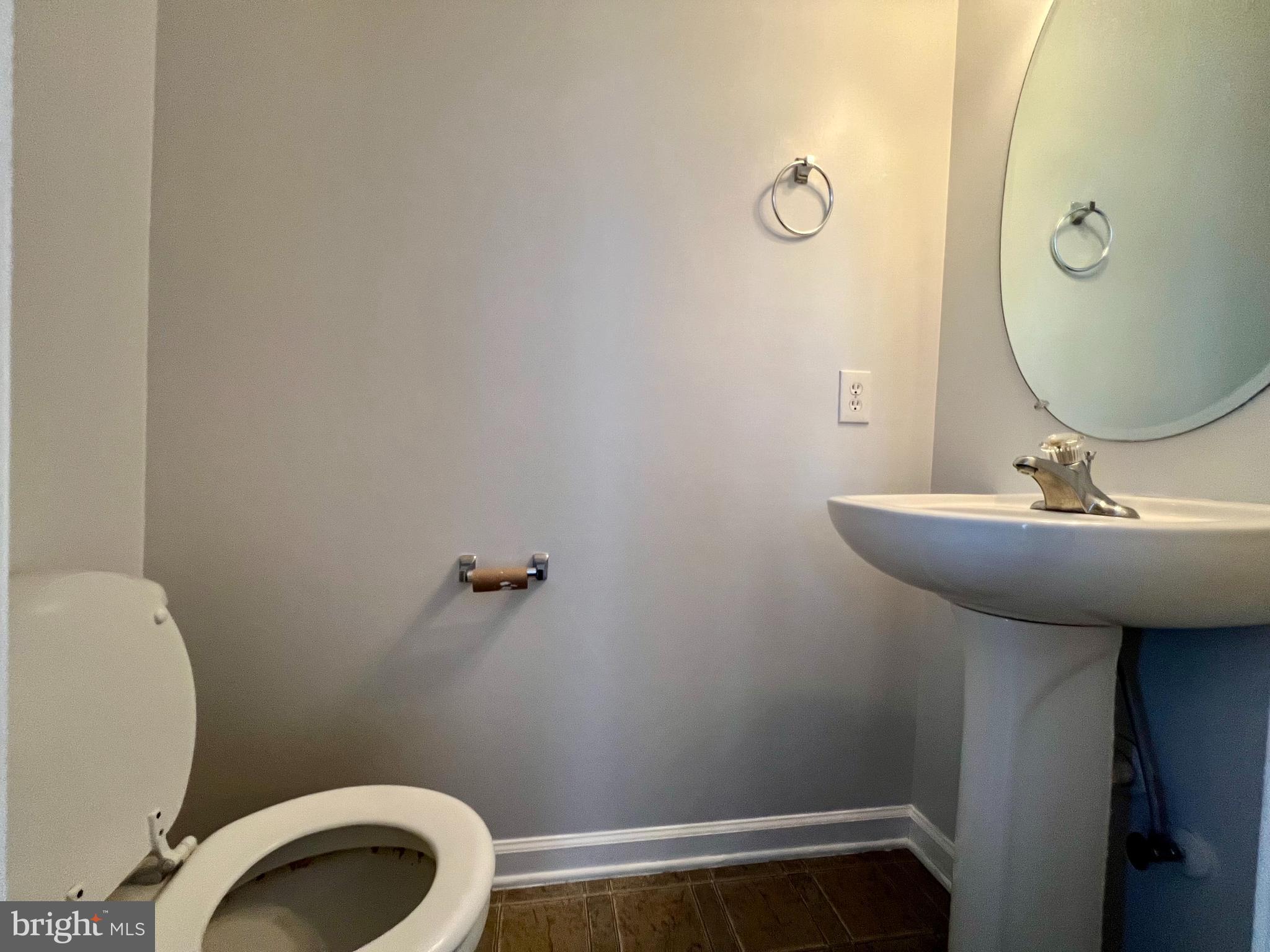 MILLS FARM - Residential