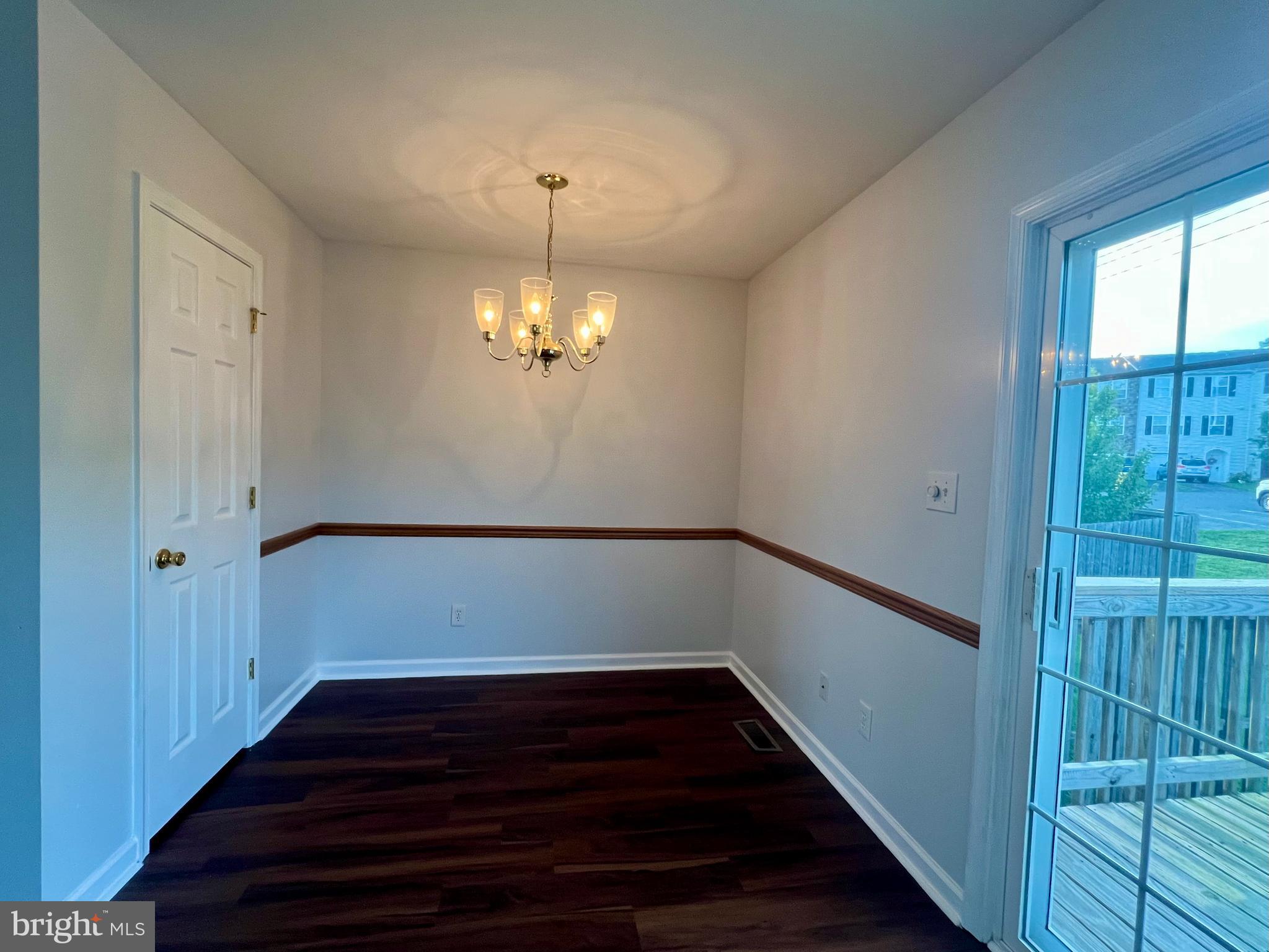 MILLS FARM - Residential