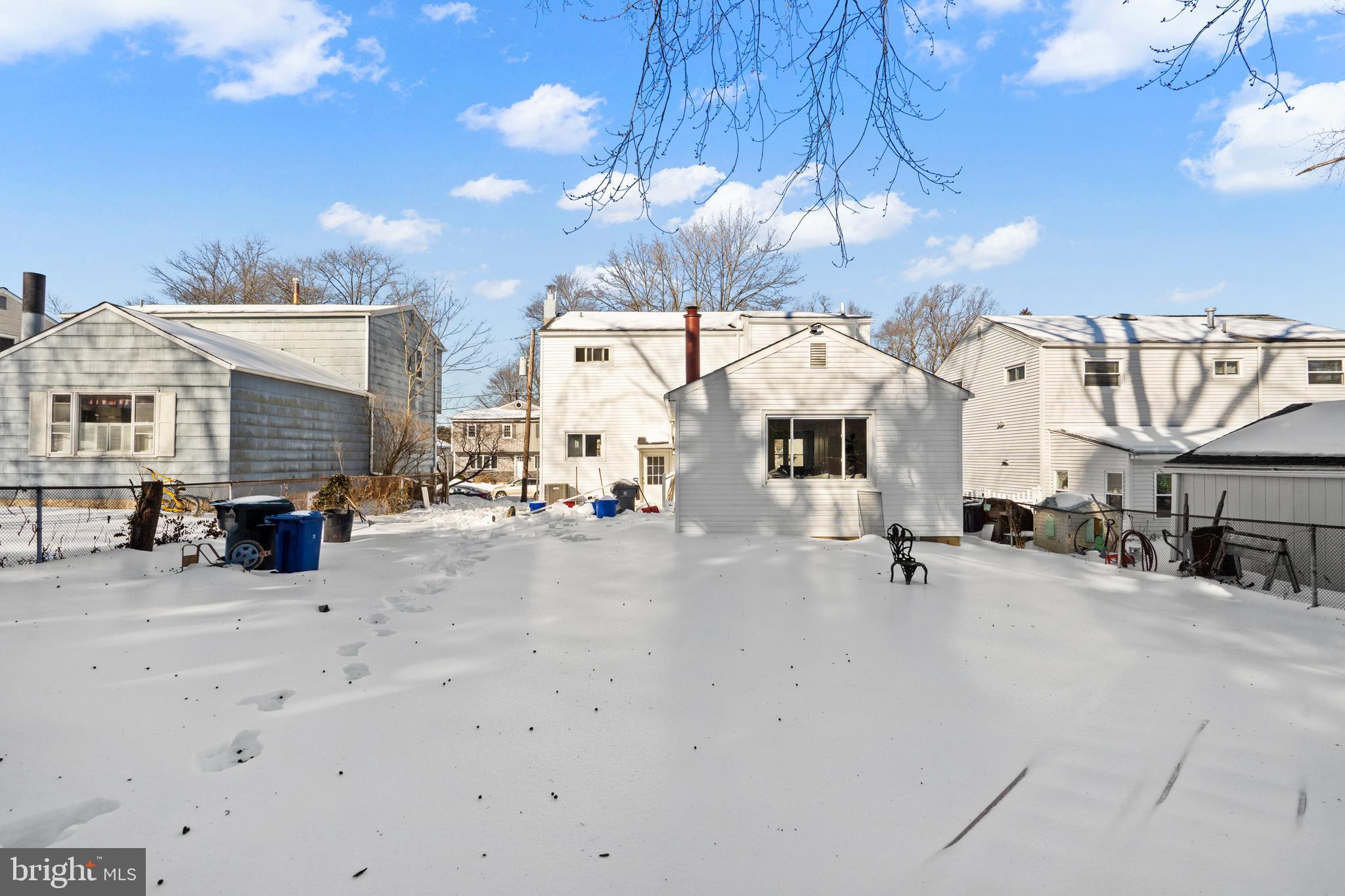 WILLOW GROVE - Residential