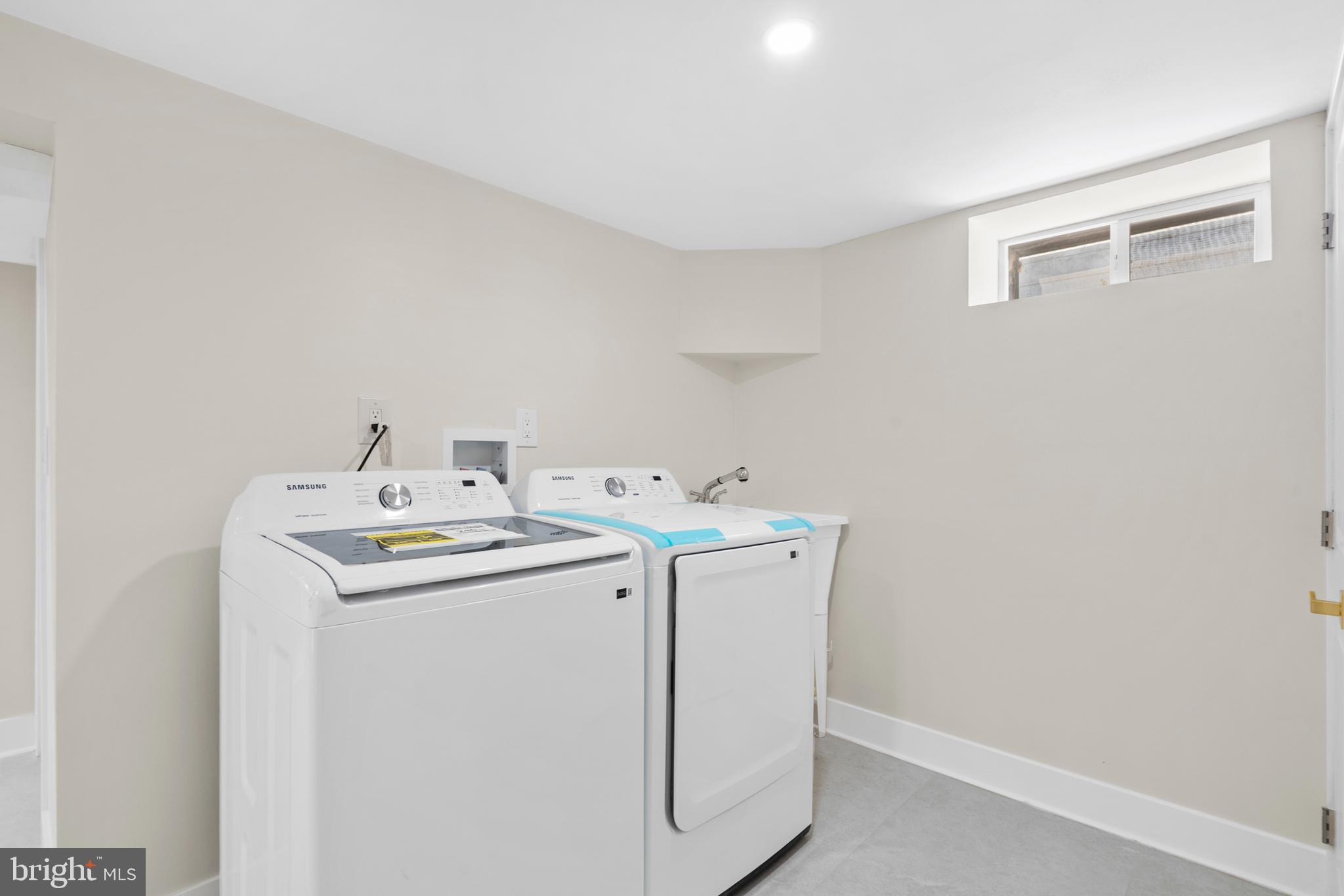 WILLOW GROVE - Residential