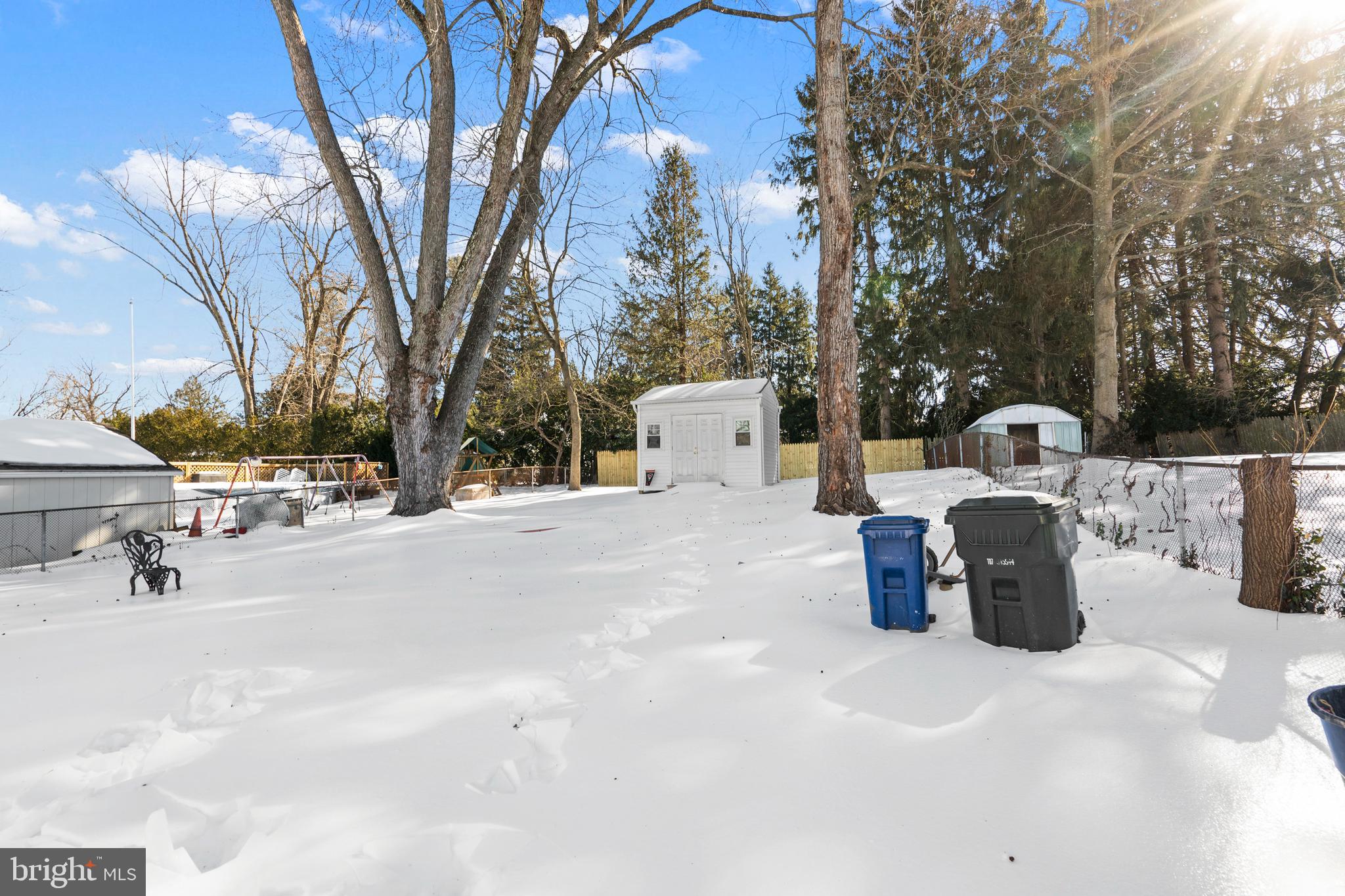 WILLOW GROVE - Residential