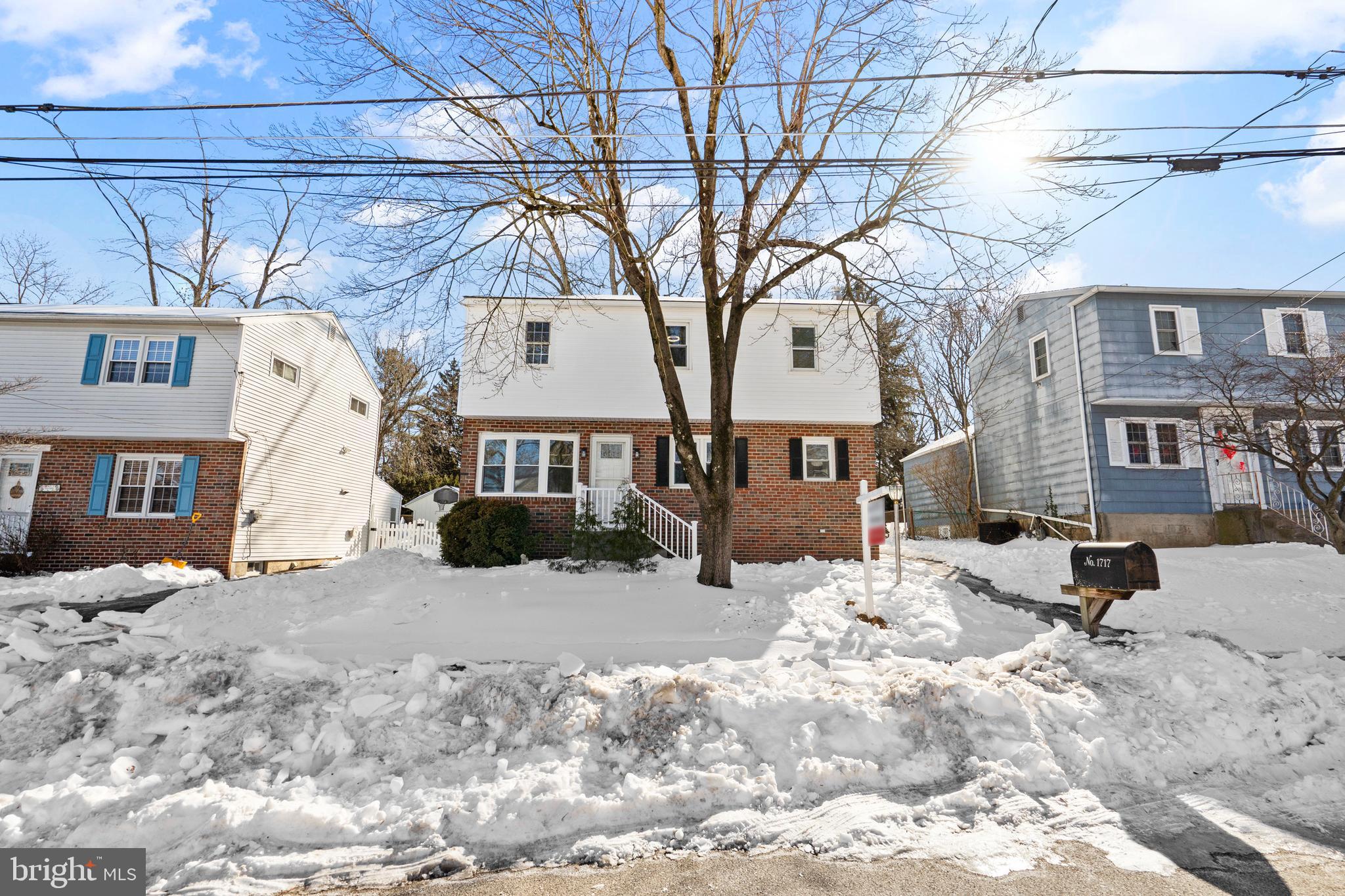 WILLOW GROVE - Residential