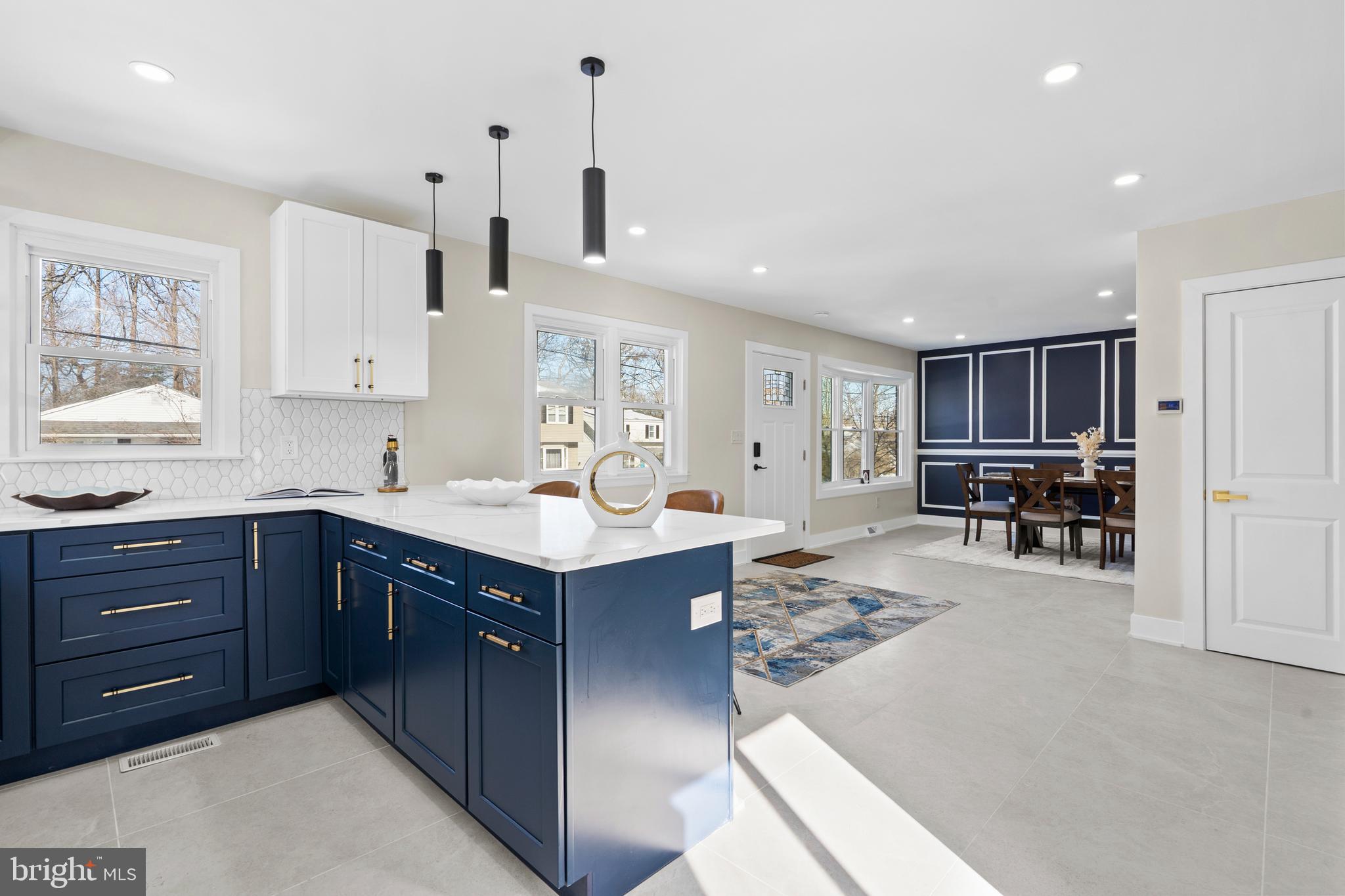 WILLOW GROVE - Residential