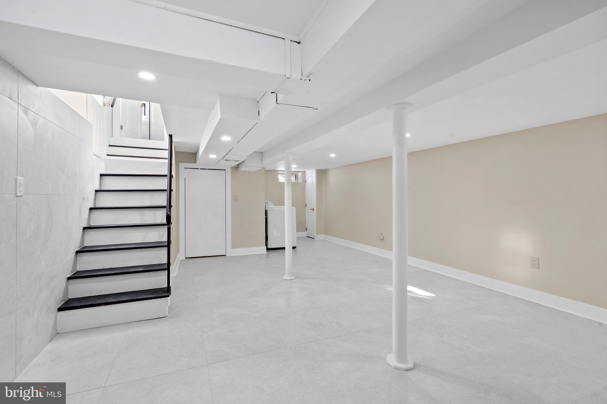 WILLOW GROVE - Residential