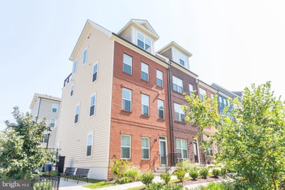 2350 WYETH STREET SILVER SPRING MD 20906