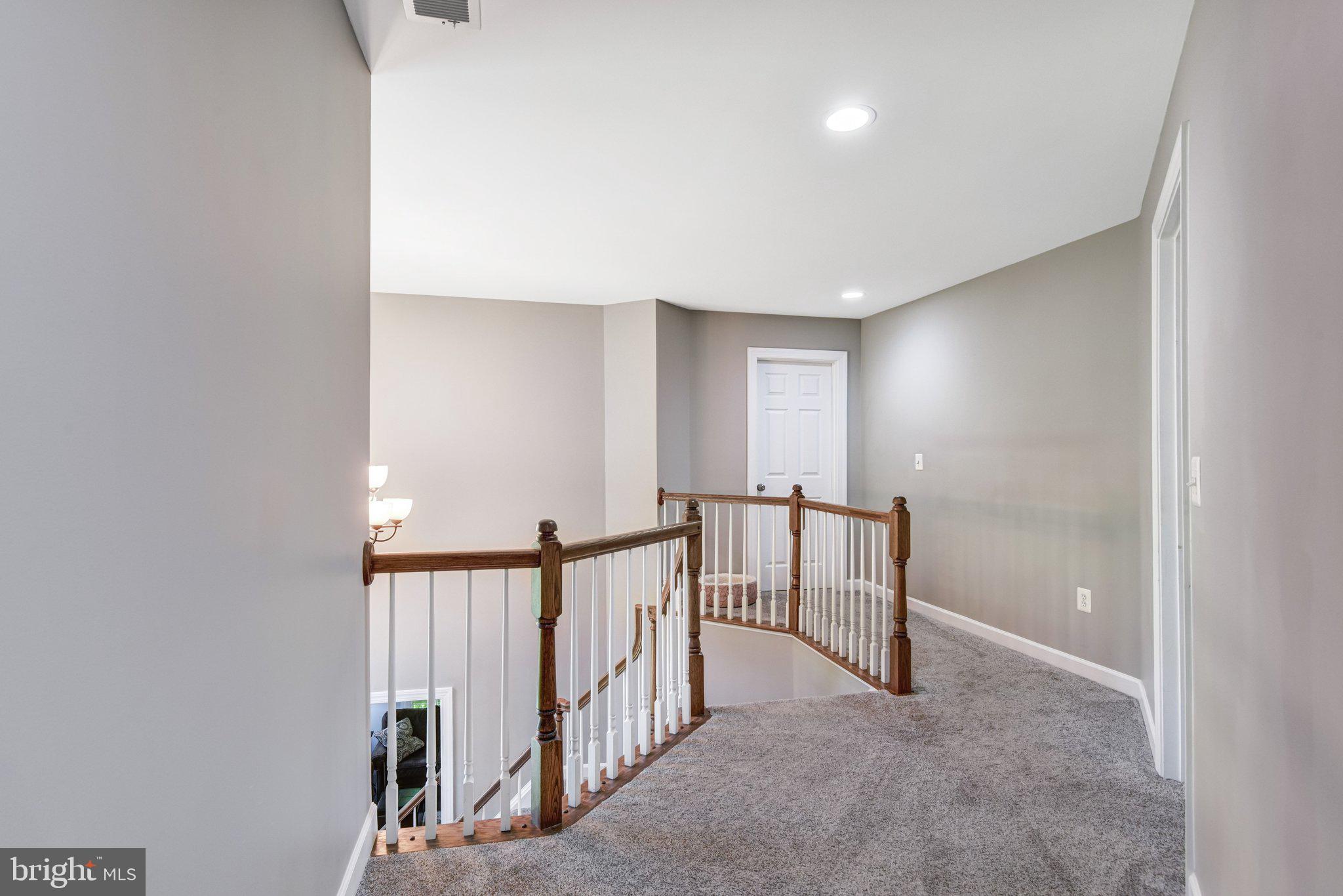 EMERALD OAKS - Residential