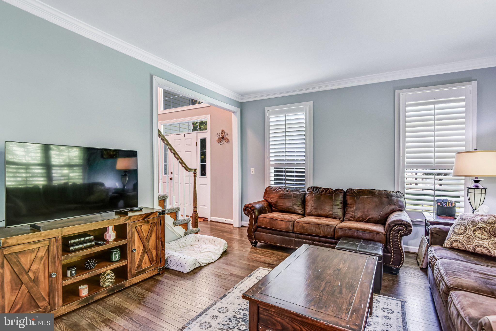 EMERALD OAKS - Residential