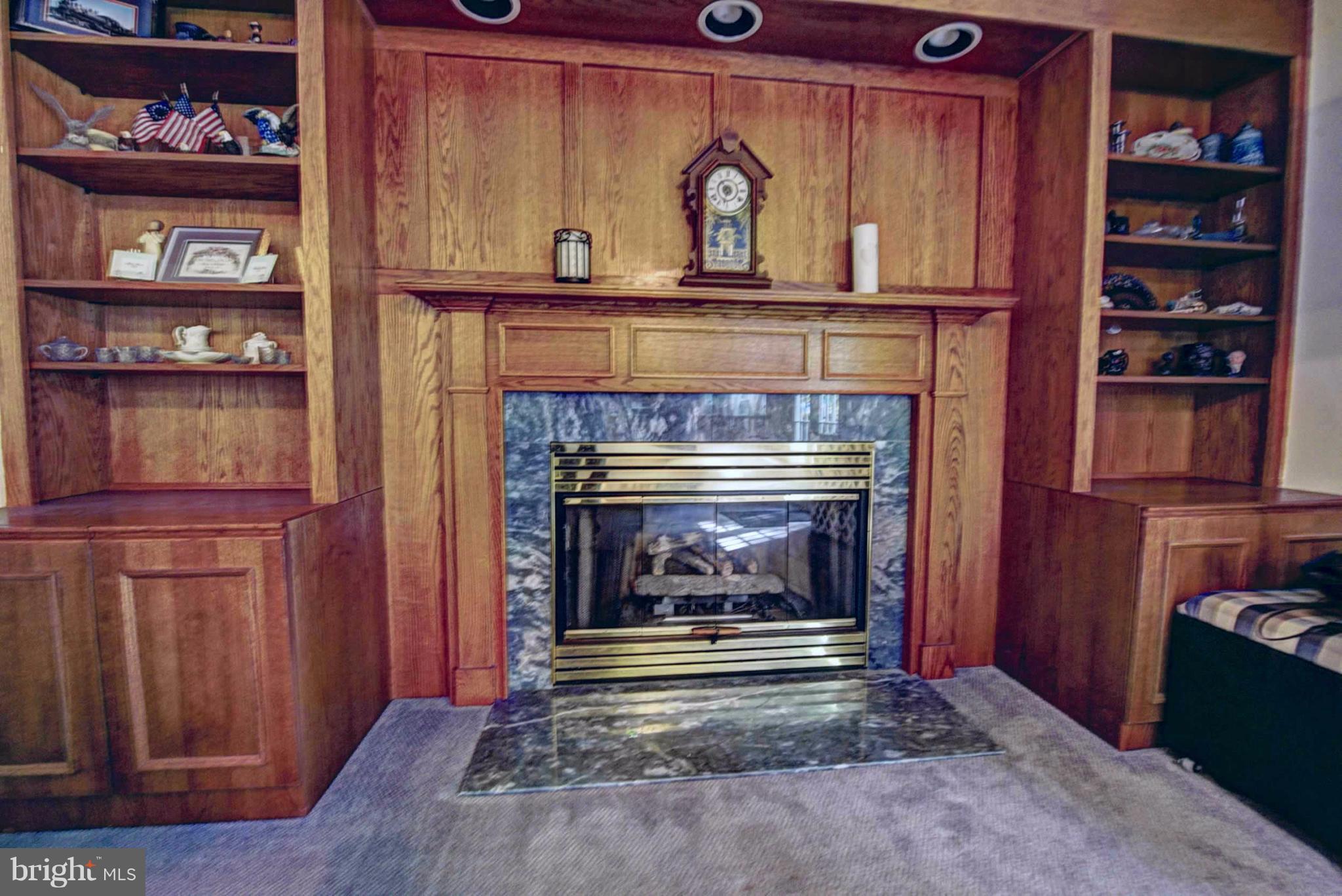 ASHFORD - Residential